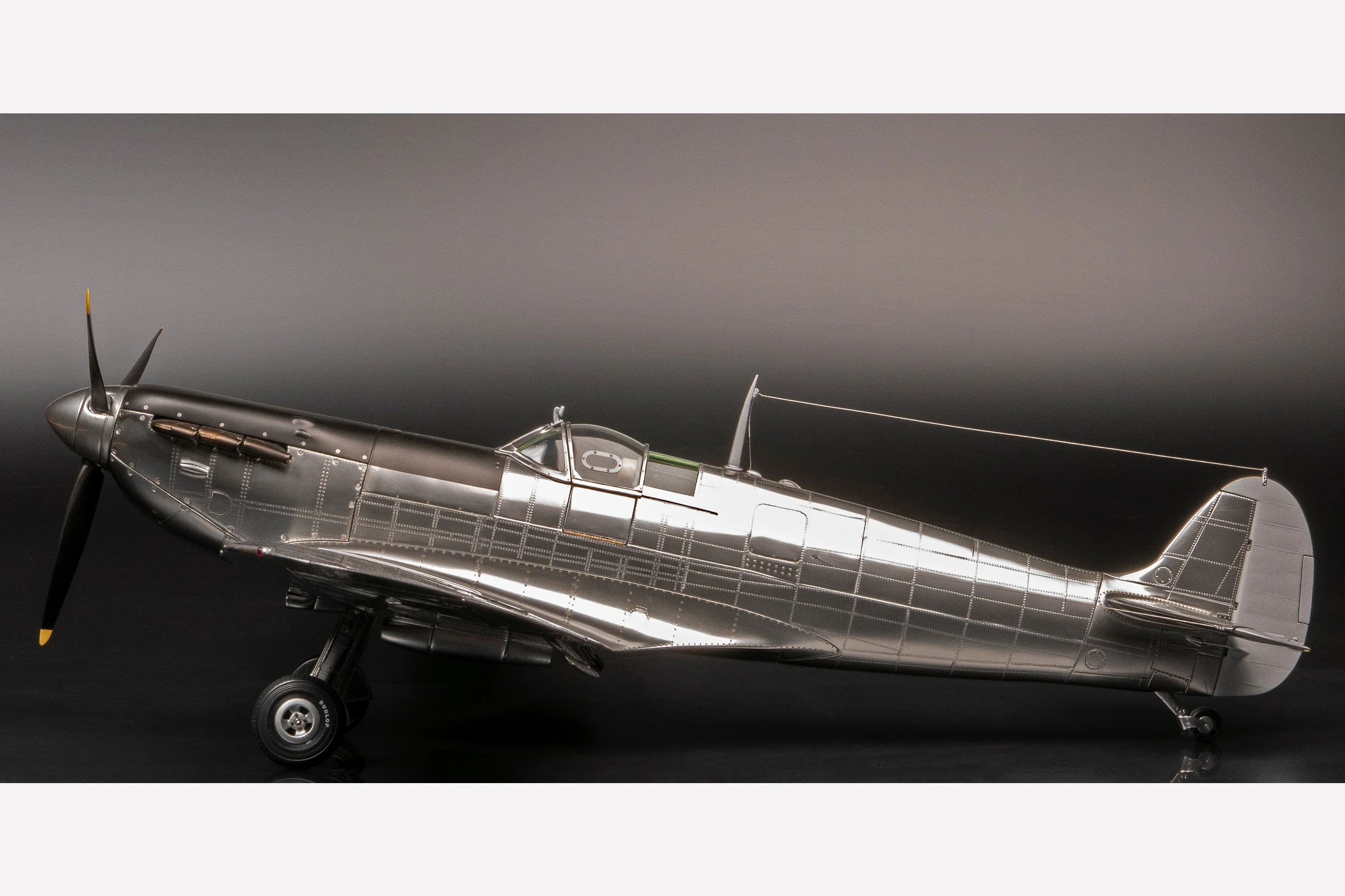 1940 Mk 1a Spitfire - Bare Aluminium Finish - Image 10