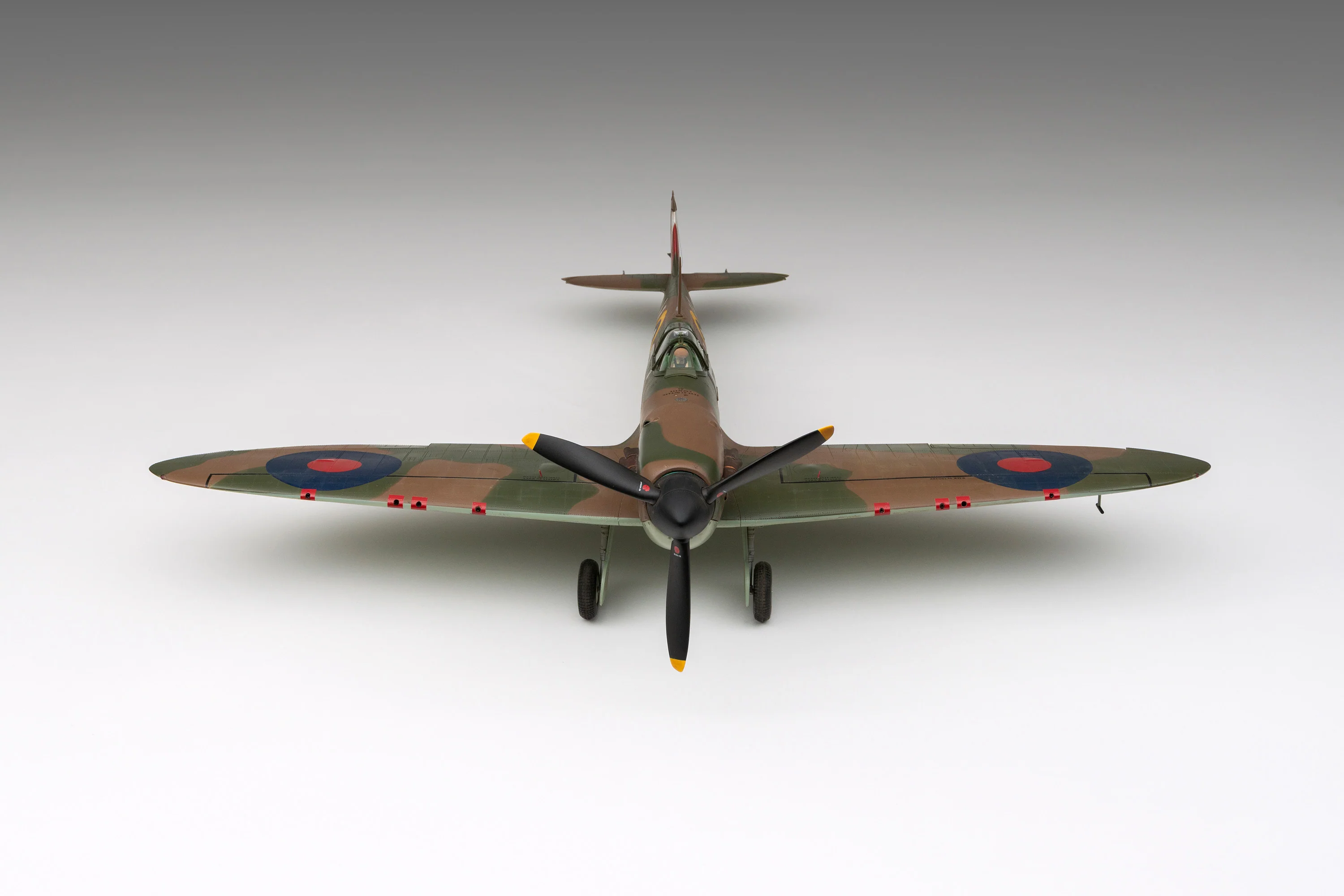 1940 Mk 1a Spitfire - 'QJ-K' Liveried - Image 16