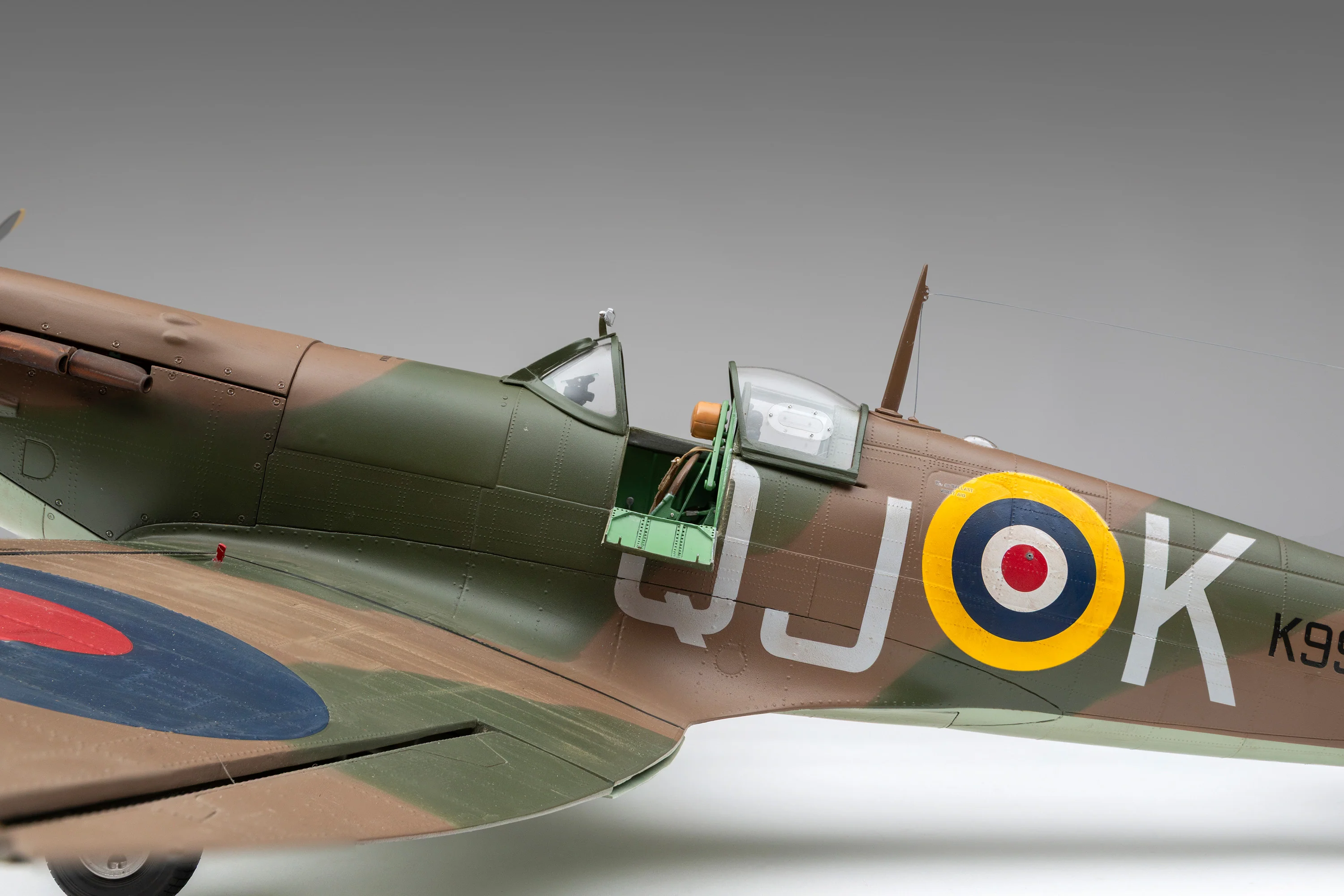 1940 Mk 1a Spitfire - 'QJ-K' Liveried - Image 20