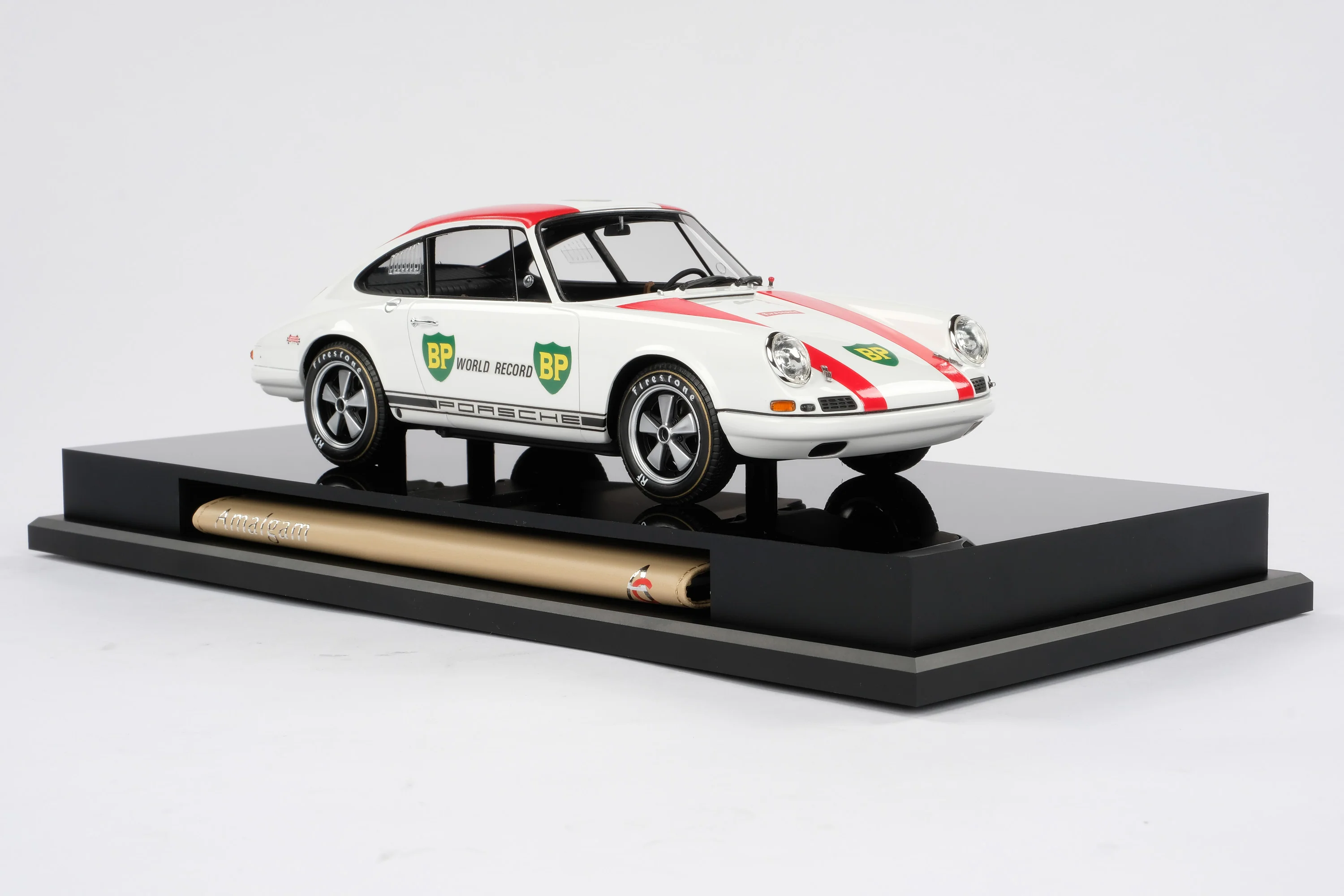 Porsche 911 R - 1967 BP World Record - Image 14