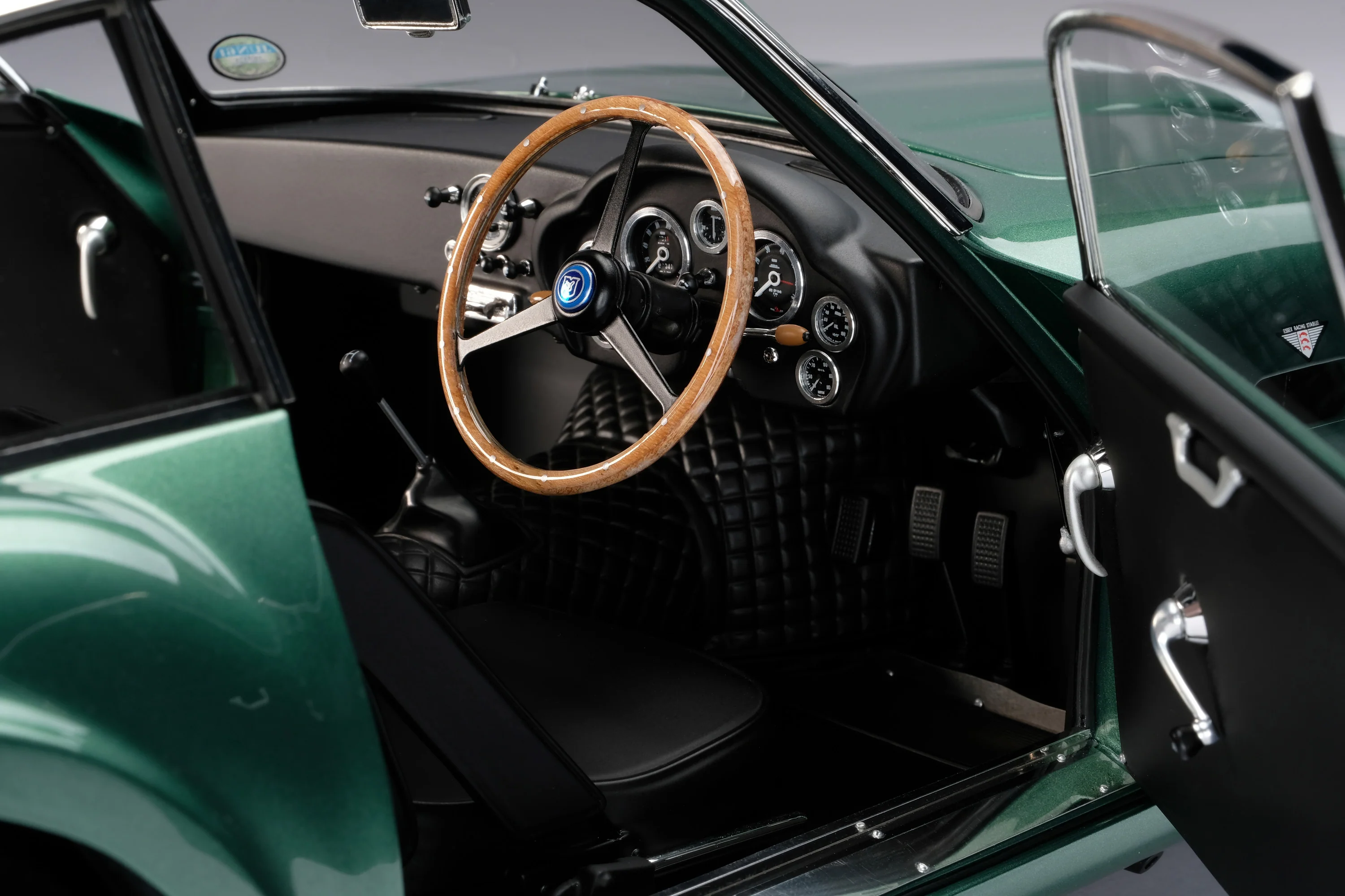 Aston Martin DB4 GT Zagato - 1961 Goodwood TT - Salvadori - Image 13