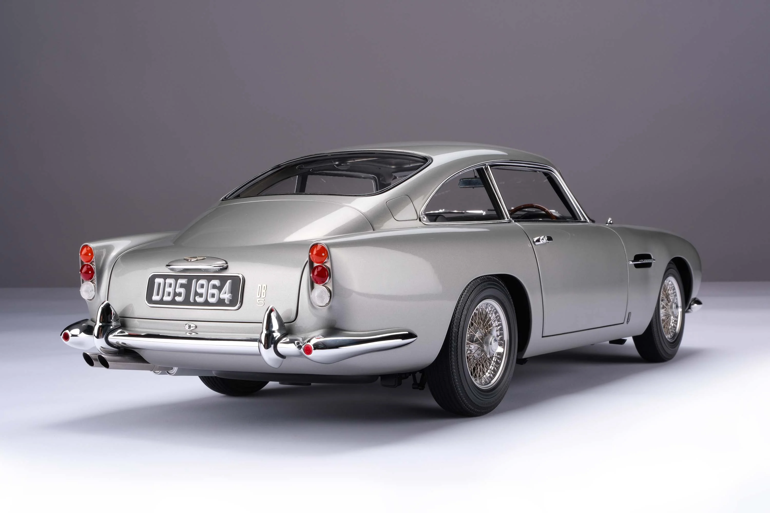 Aston Martin DB5 Vantage (1964) - Image 12