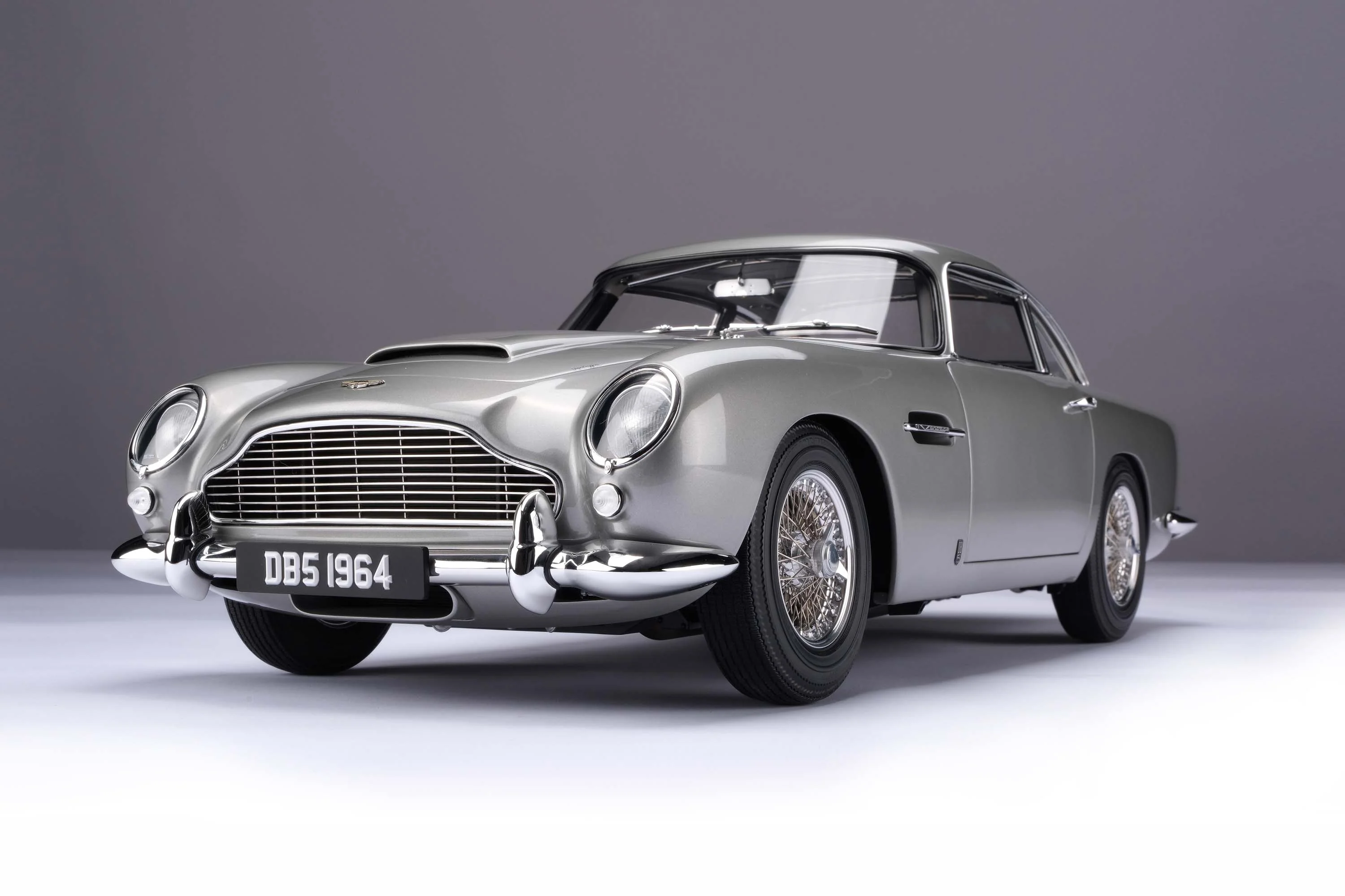 Aston Martin DB5 Vantage (1964) - Image 13