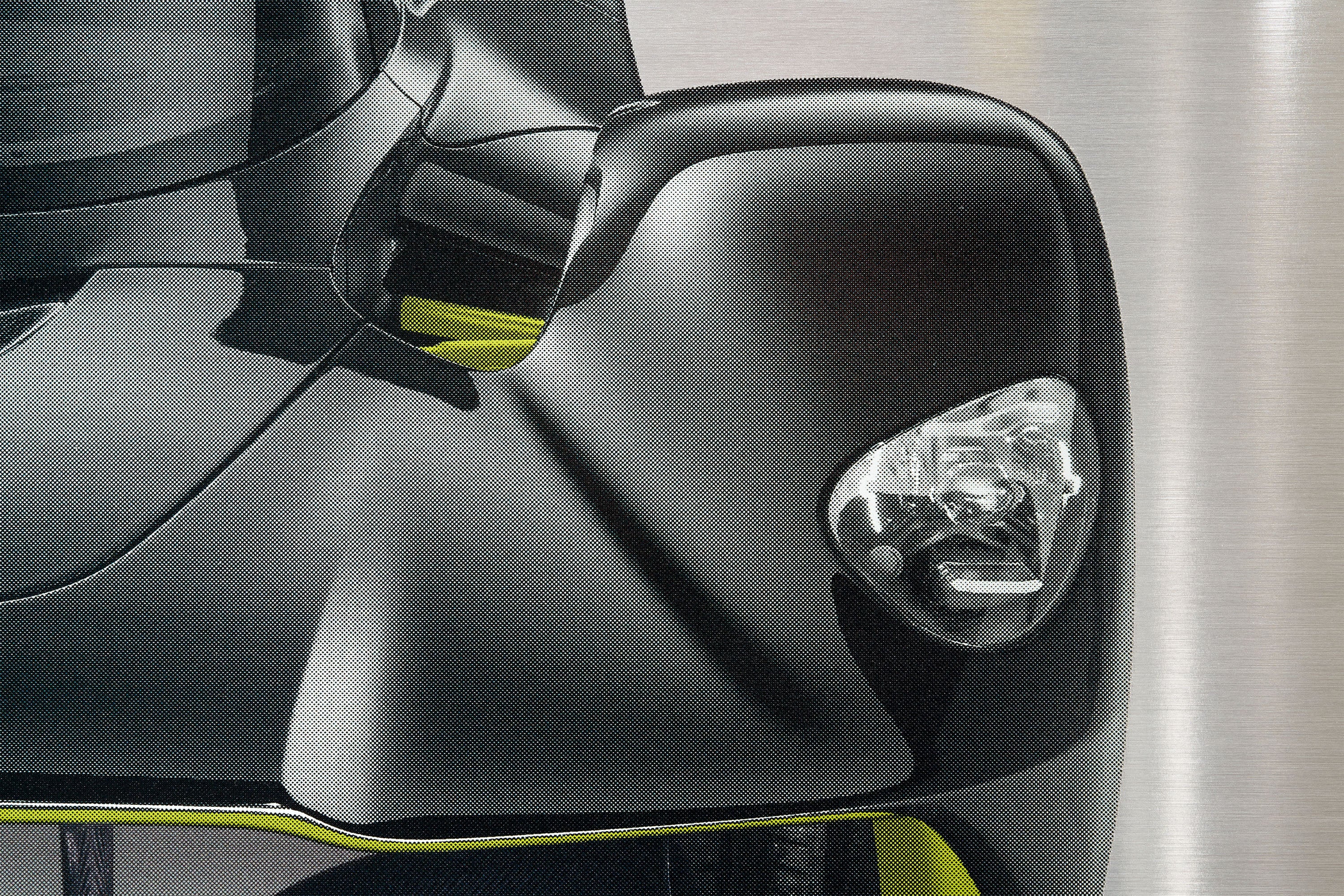 Aston Martin Valkyrie - 150cm Half Tone Flat Bed Print - Front View - Image 10