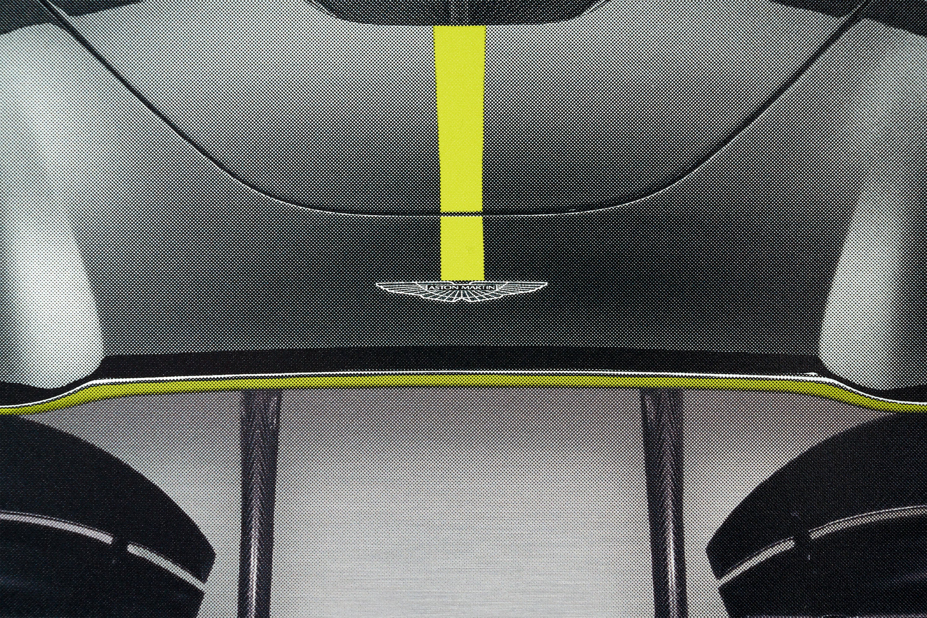 Aston Martin Valkyrie - 150cm Half Tone Flat Bed Print - Front View - Image 9