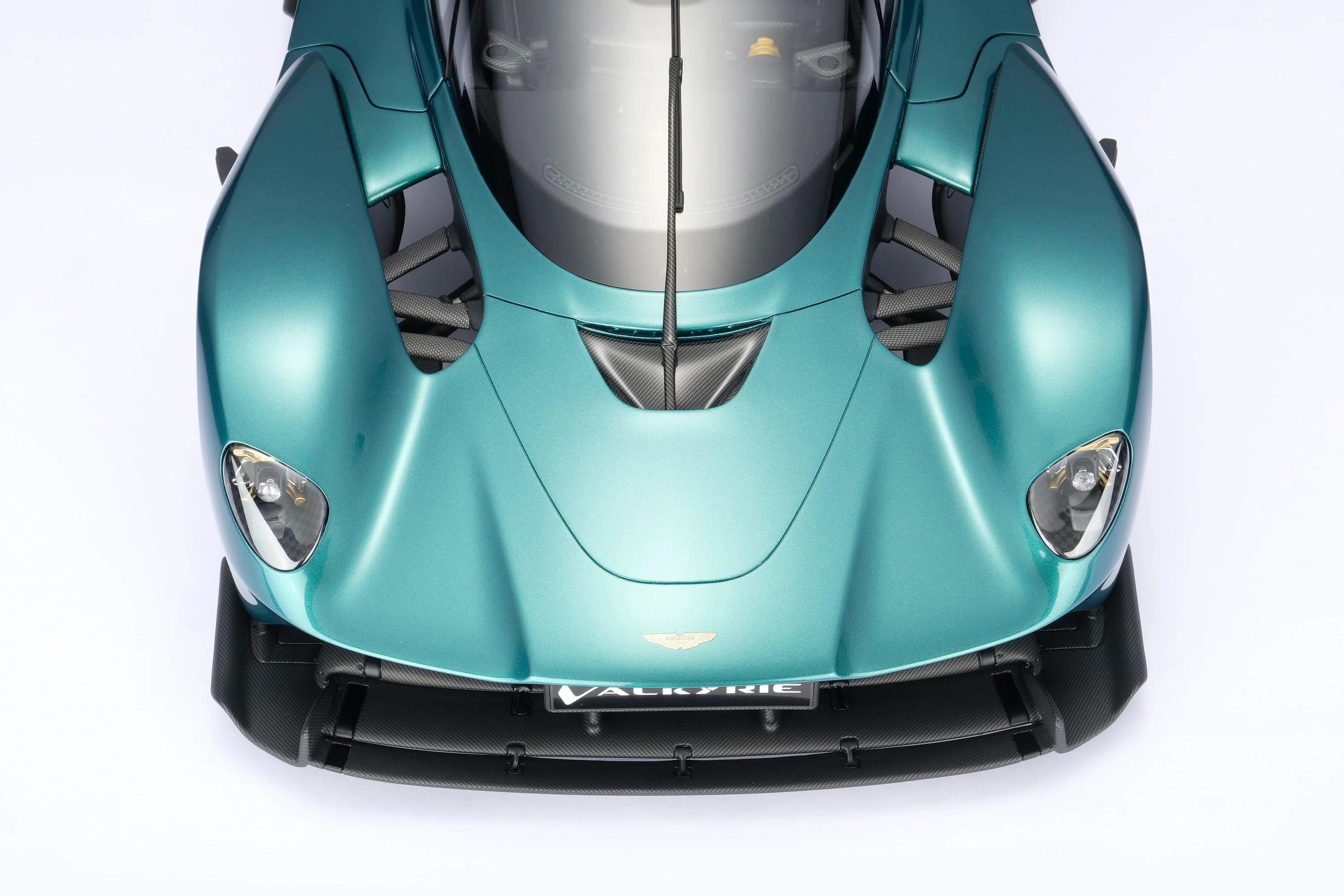 Aston Martin Valkyrie Spider (2023) - Image 8