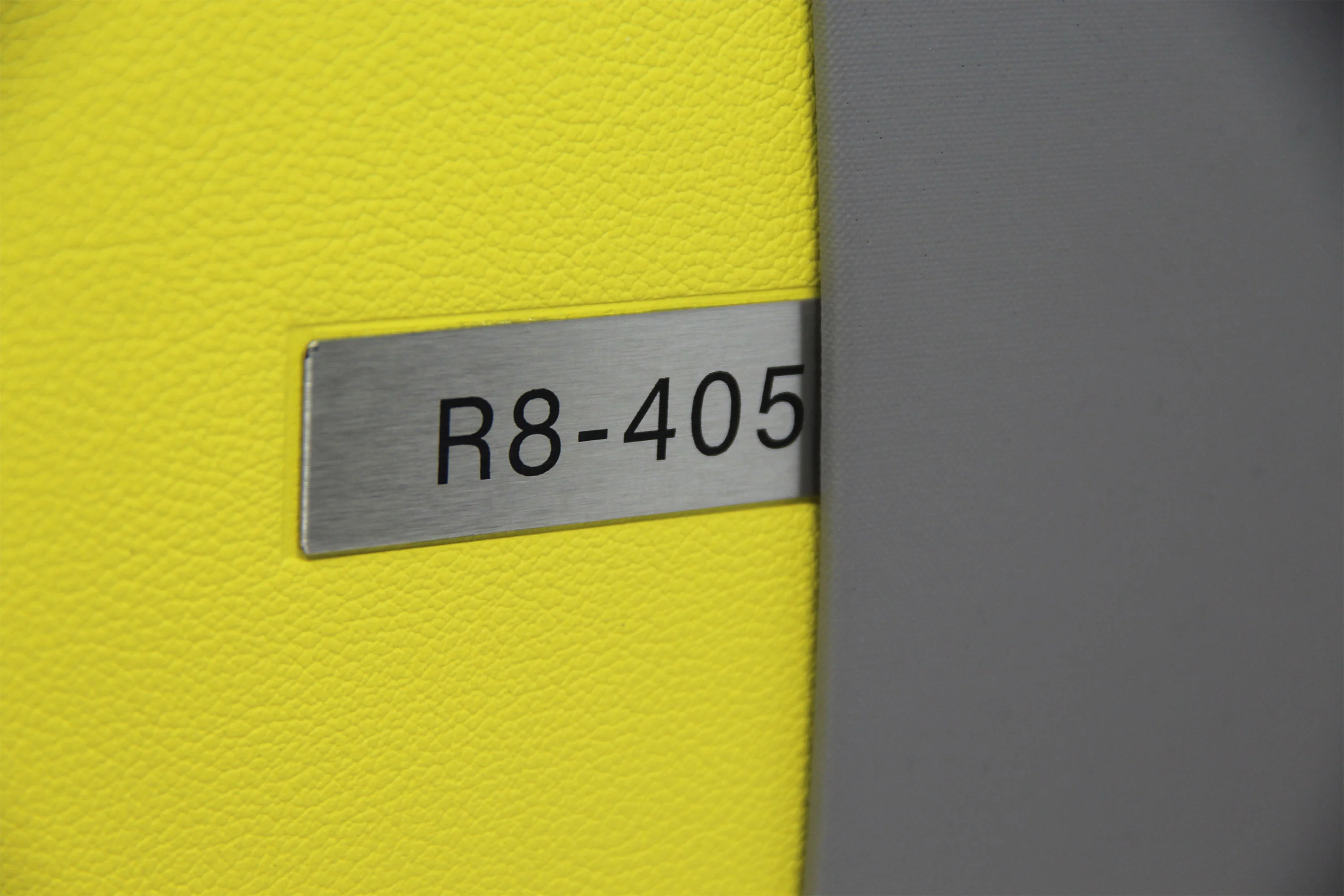 Audi R8 - The autobiography of R8-405 (Limited Edition) - Image 8
