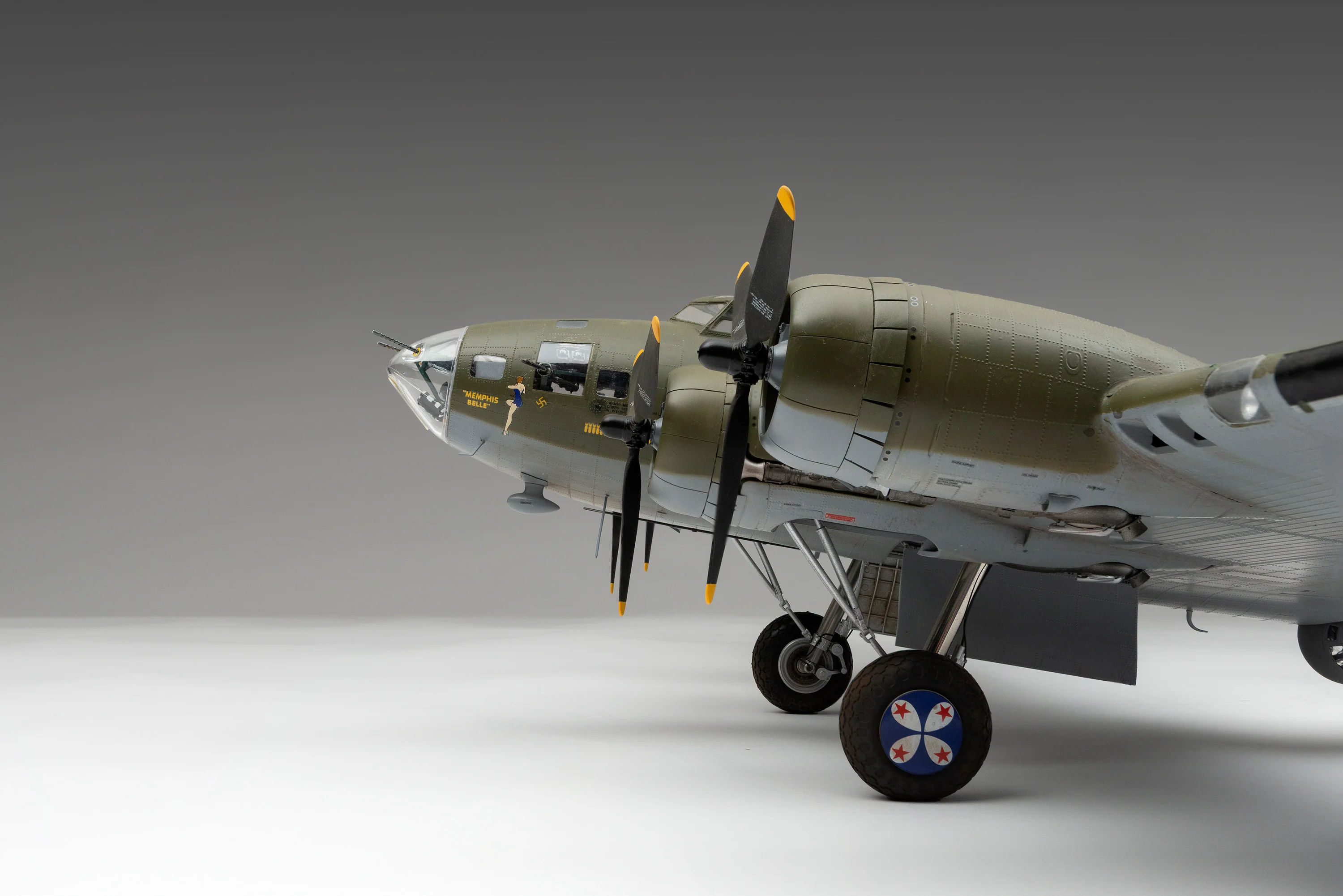B-17F Flying Fortress - 'Memphis Belle' - Image 12