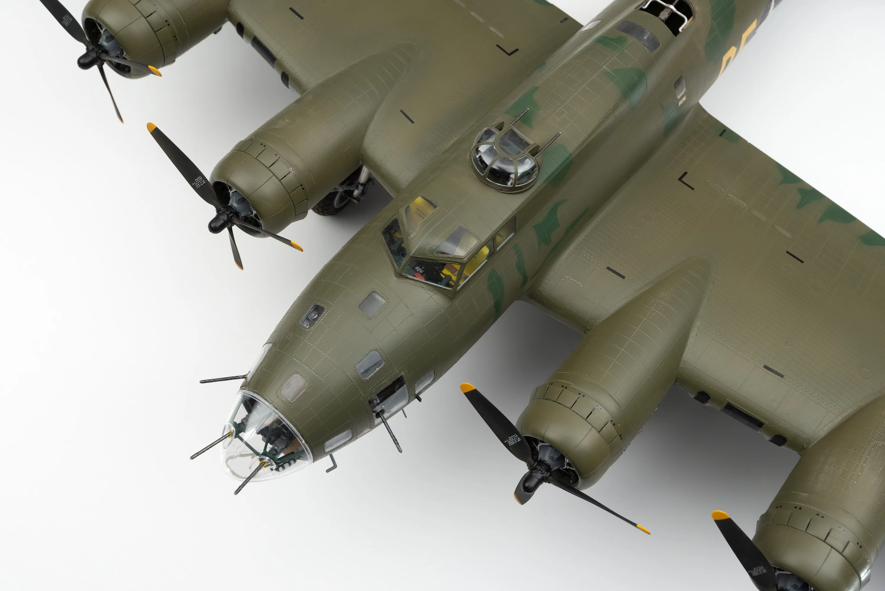 B-17F Flying Fortress - 'Memphis Belle' - Image 7