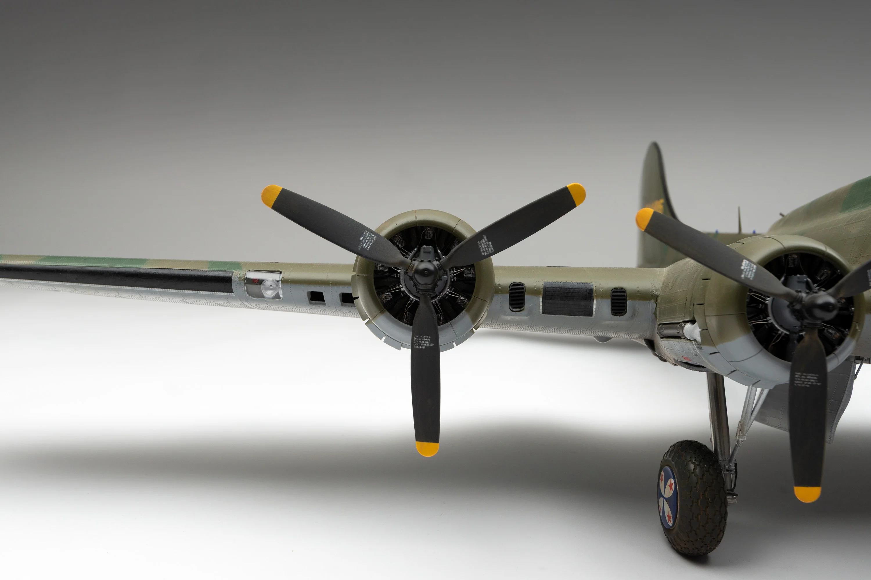 B-17F Flying Fortress - 'Memphis Belle' - Image 8