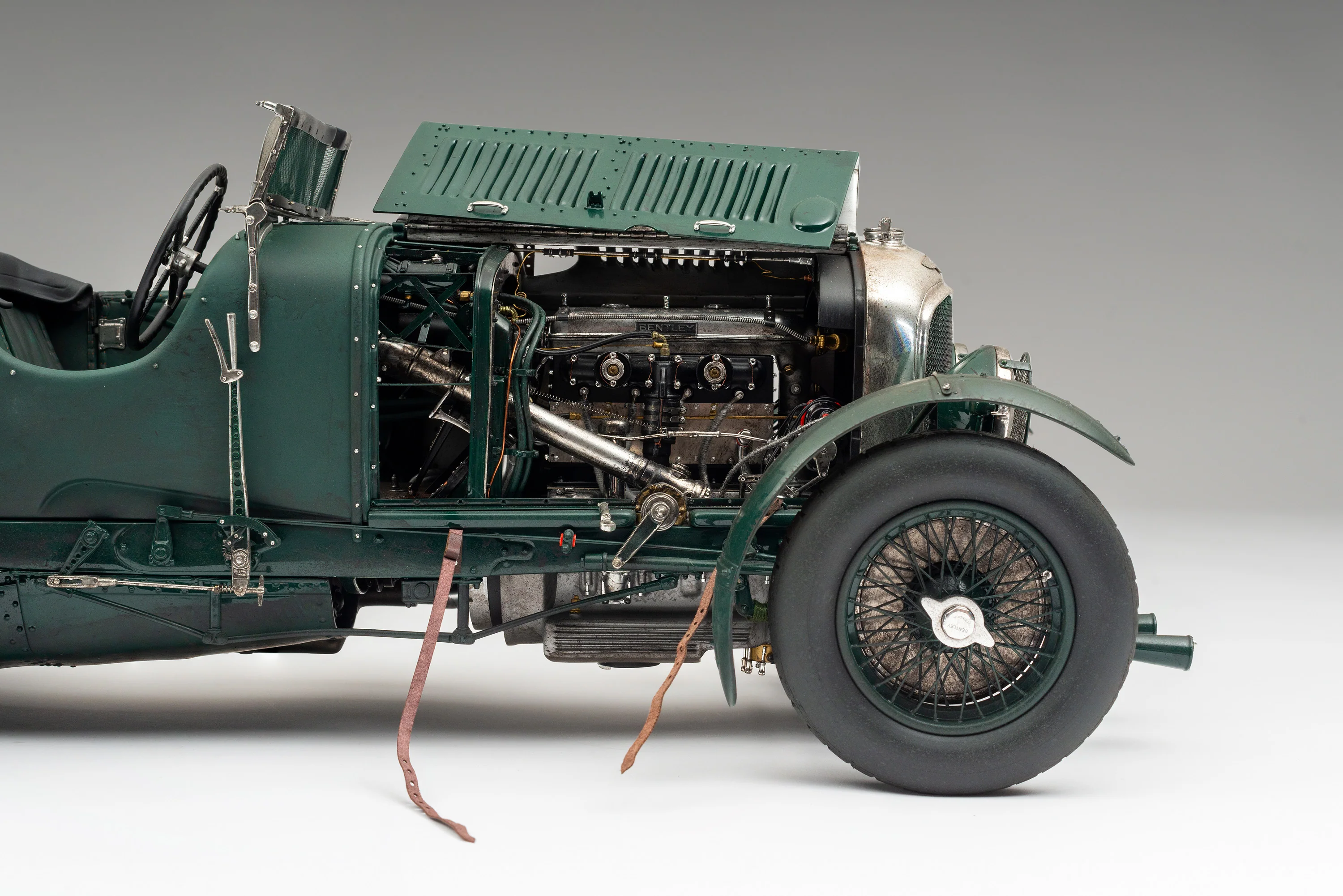 "1929 Bentley Blower" - 1930 Le Mans - Birkin & Chassagne - Race Weathered - Image 17