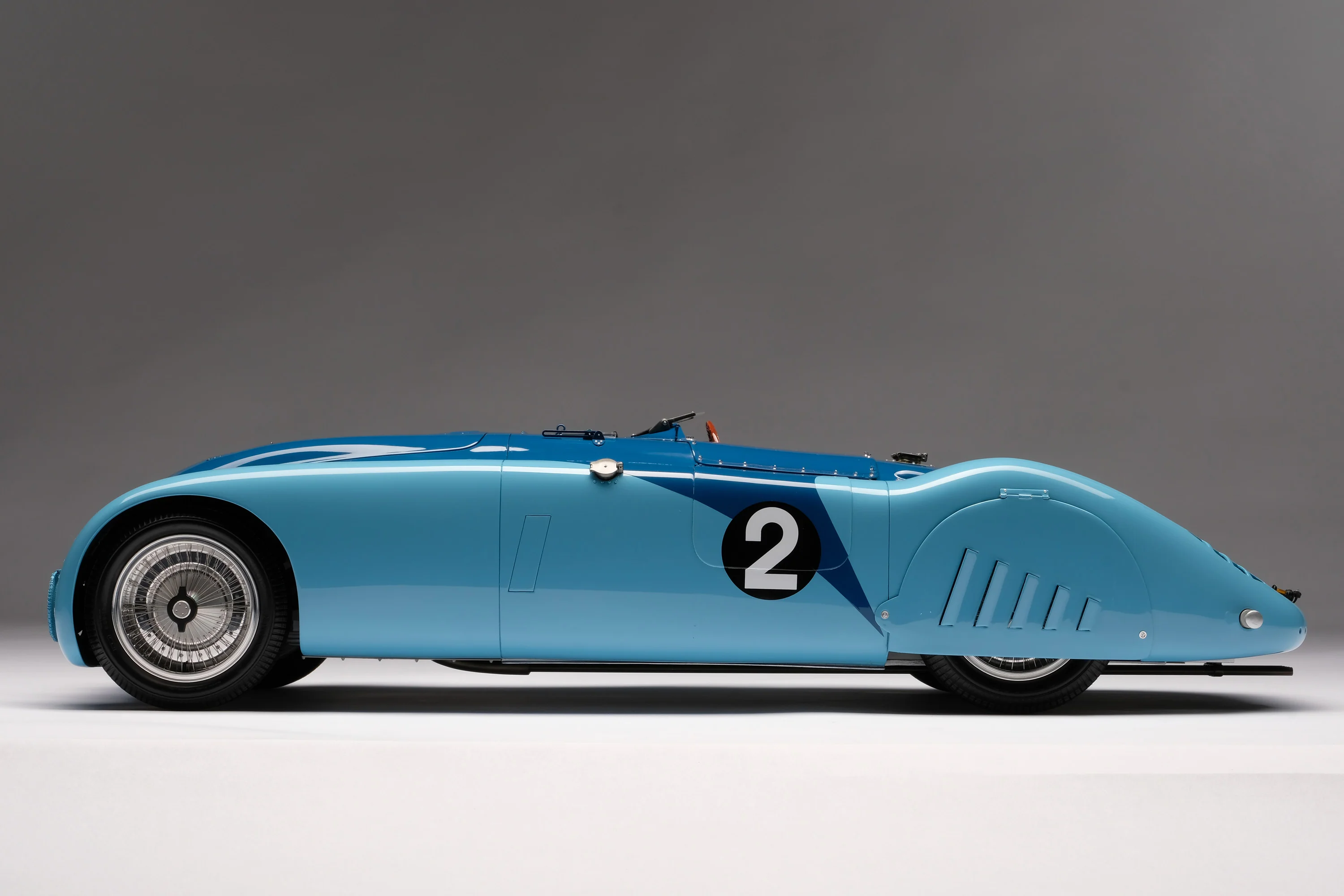 BUGATTI Type 57G "Tank" - 1937 Le Mans Winner - Image 14