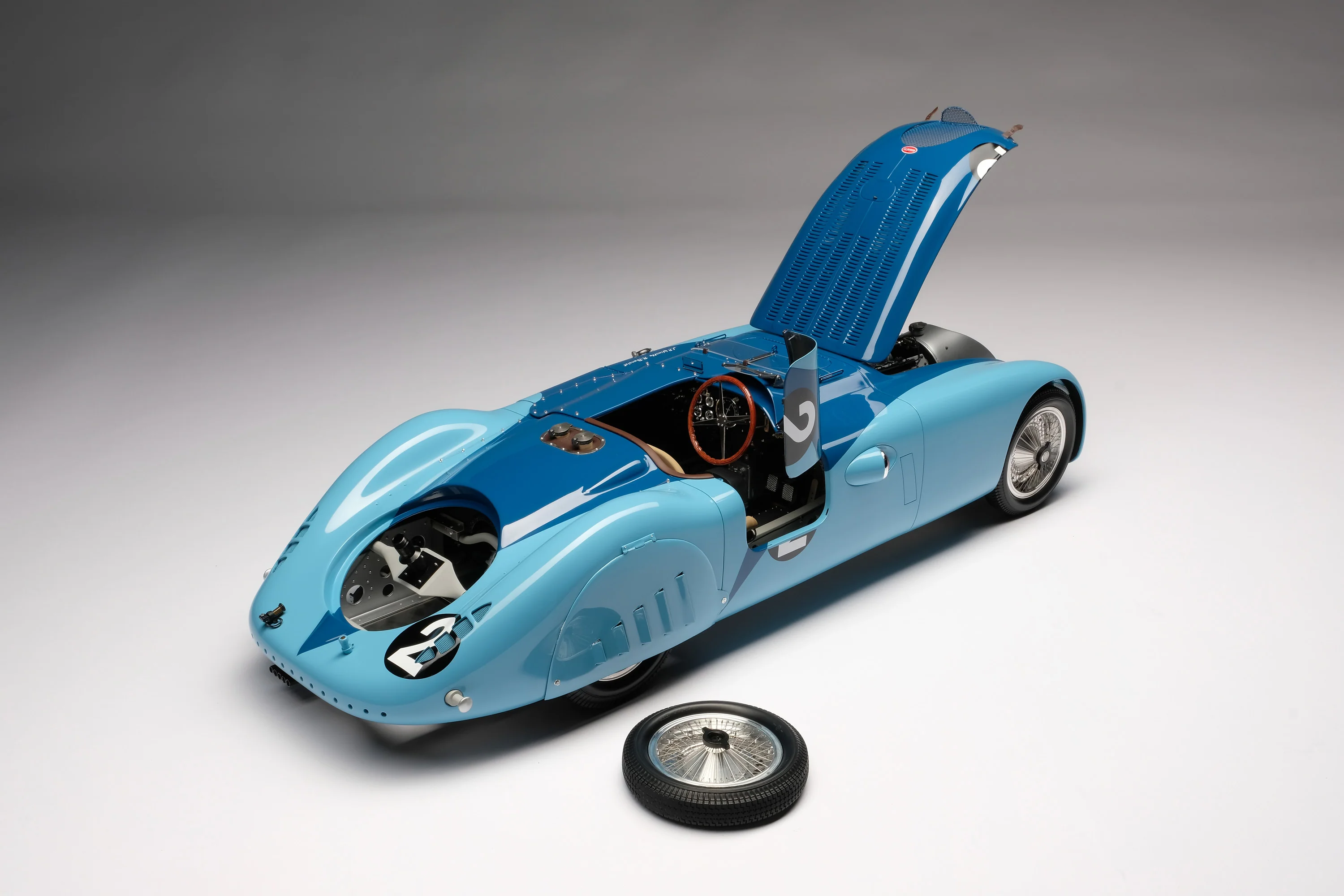 BUGATTI Type 57G "Tank" - 1937 Le Mans Winner - Image 19