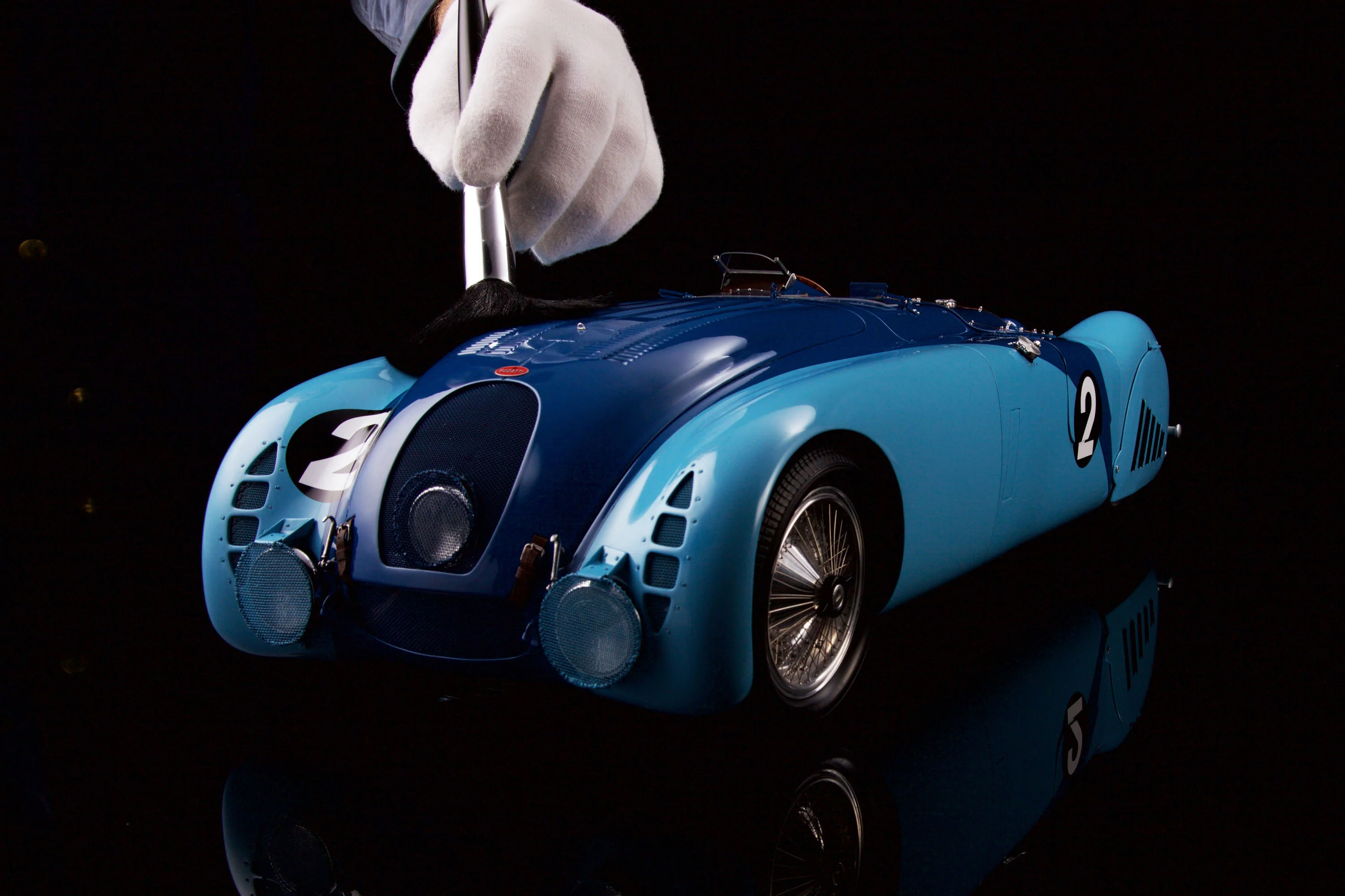 BUGATTI Type 57G "Tank" - 1937 Le Mans Winner - Image 3