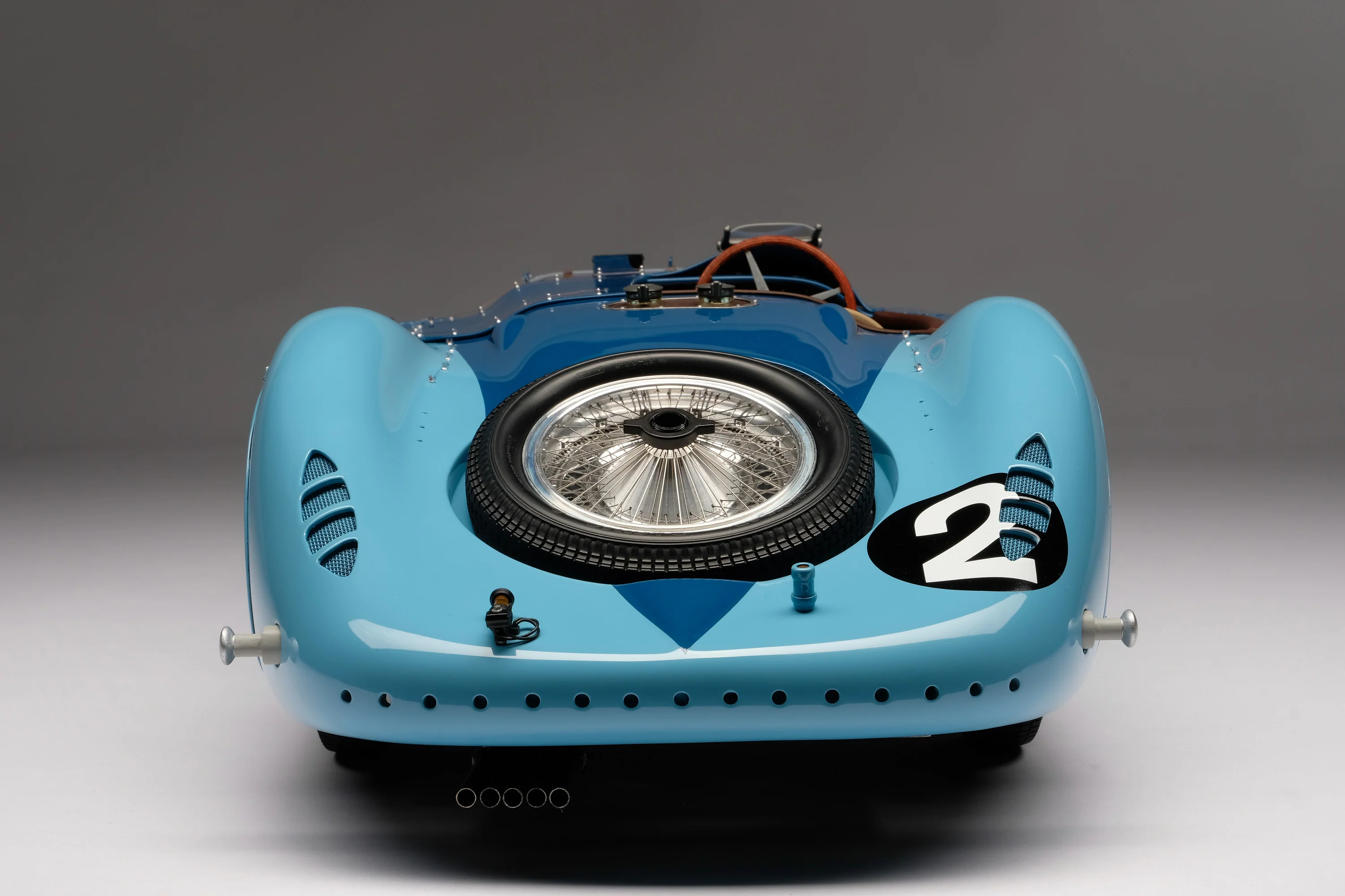 BUGATTI Type 57G "Tank" - 1937 Le Mans Winner - Image 9