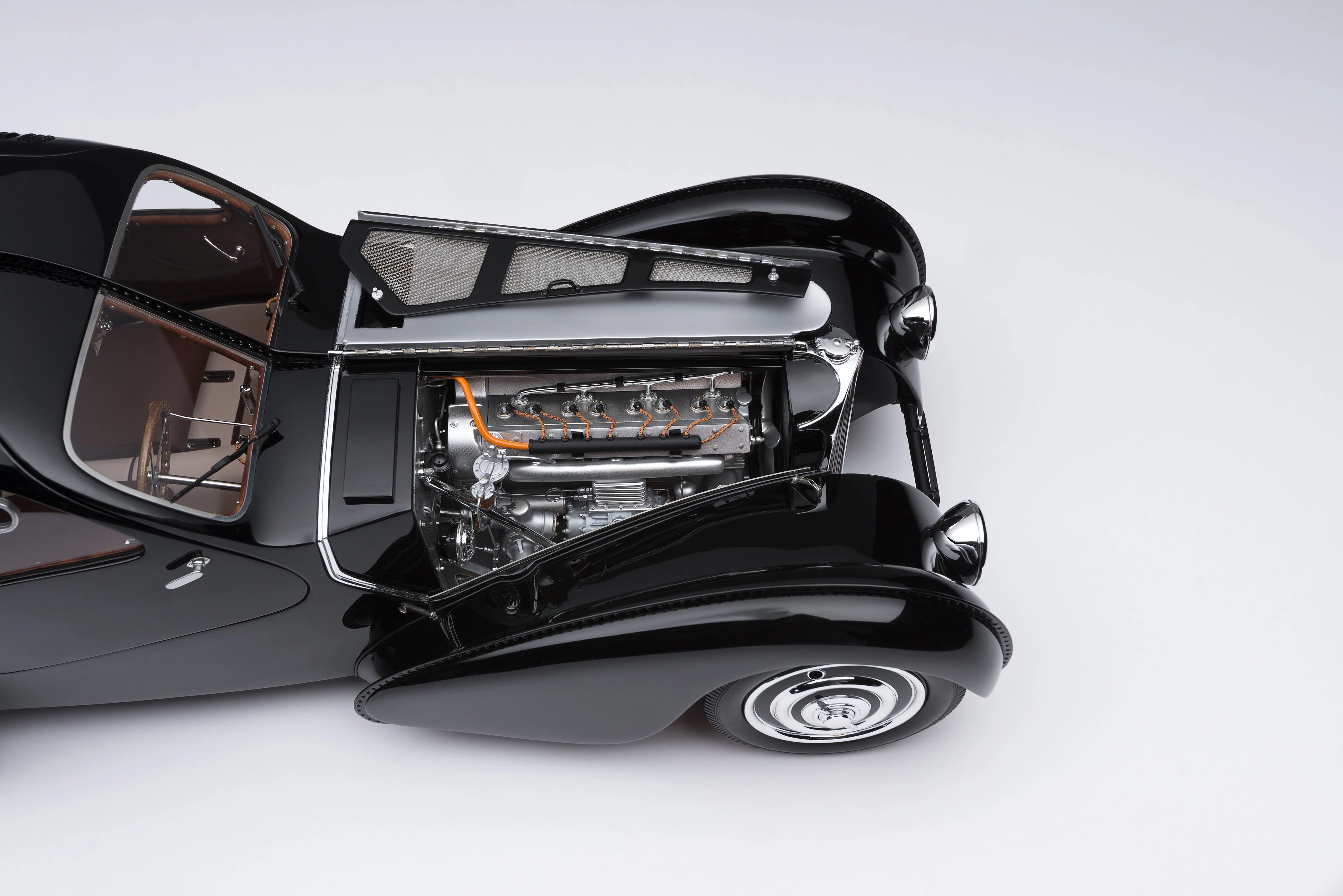 BUGATTI Type 57SC Atlantic - "La Voiture Noire" (1936) - Image 4