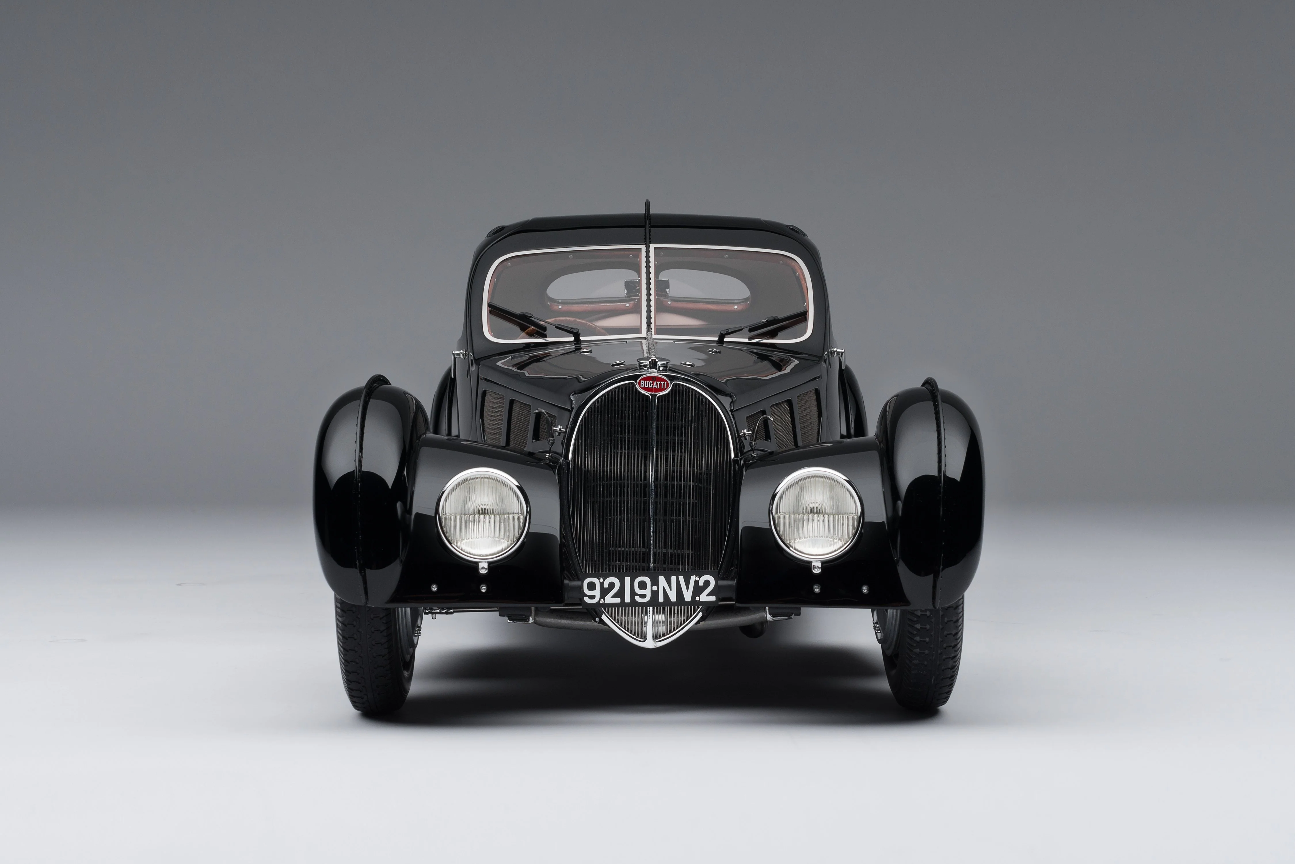 BUGATTI Type 57SC Atlantic - "La Voiture Noire" (1936) - Image 7