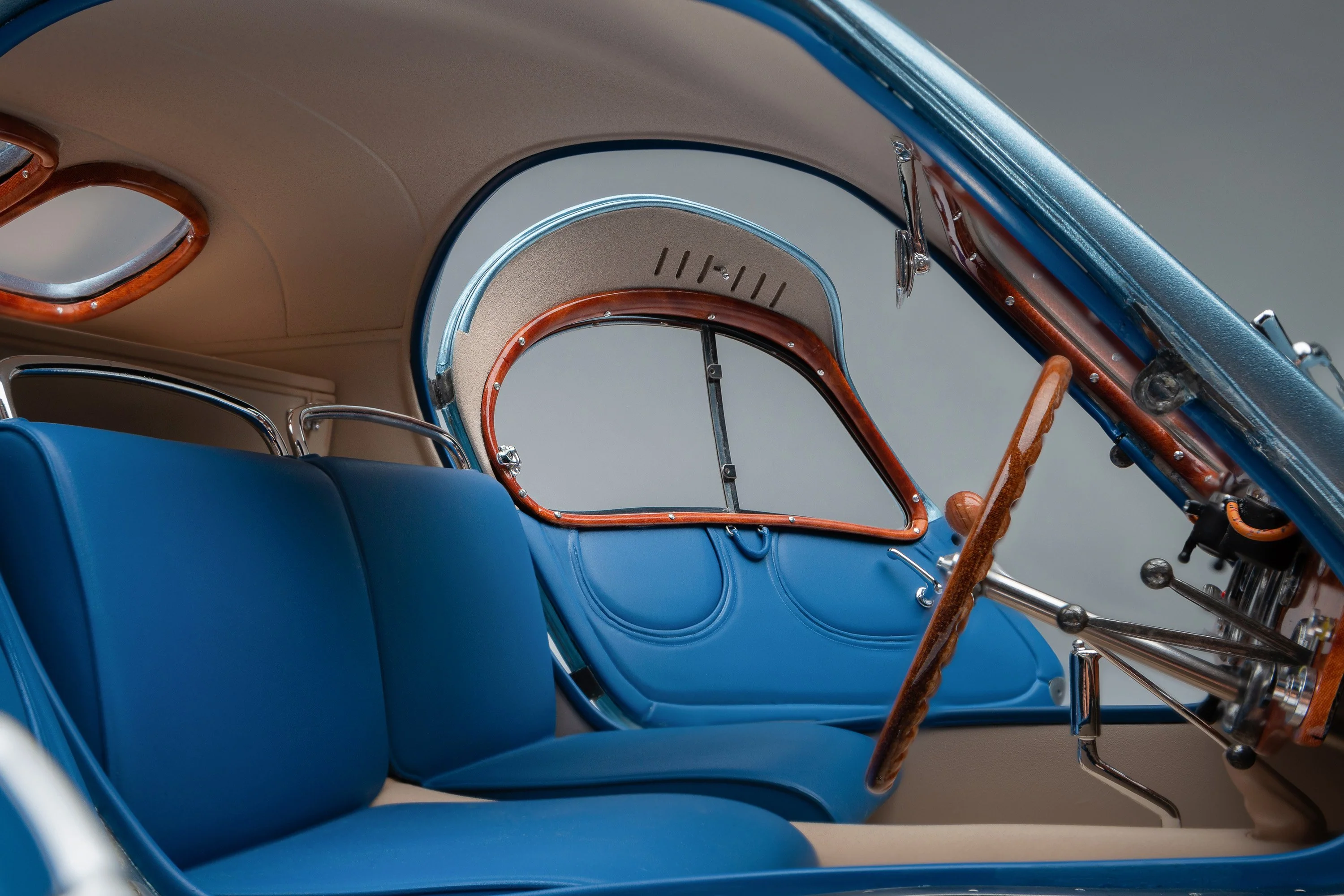 BUGATTI Type 57SC Atlantic "The Lord Rothschild" (1938) - Image 6