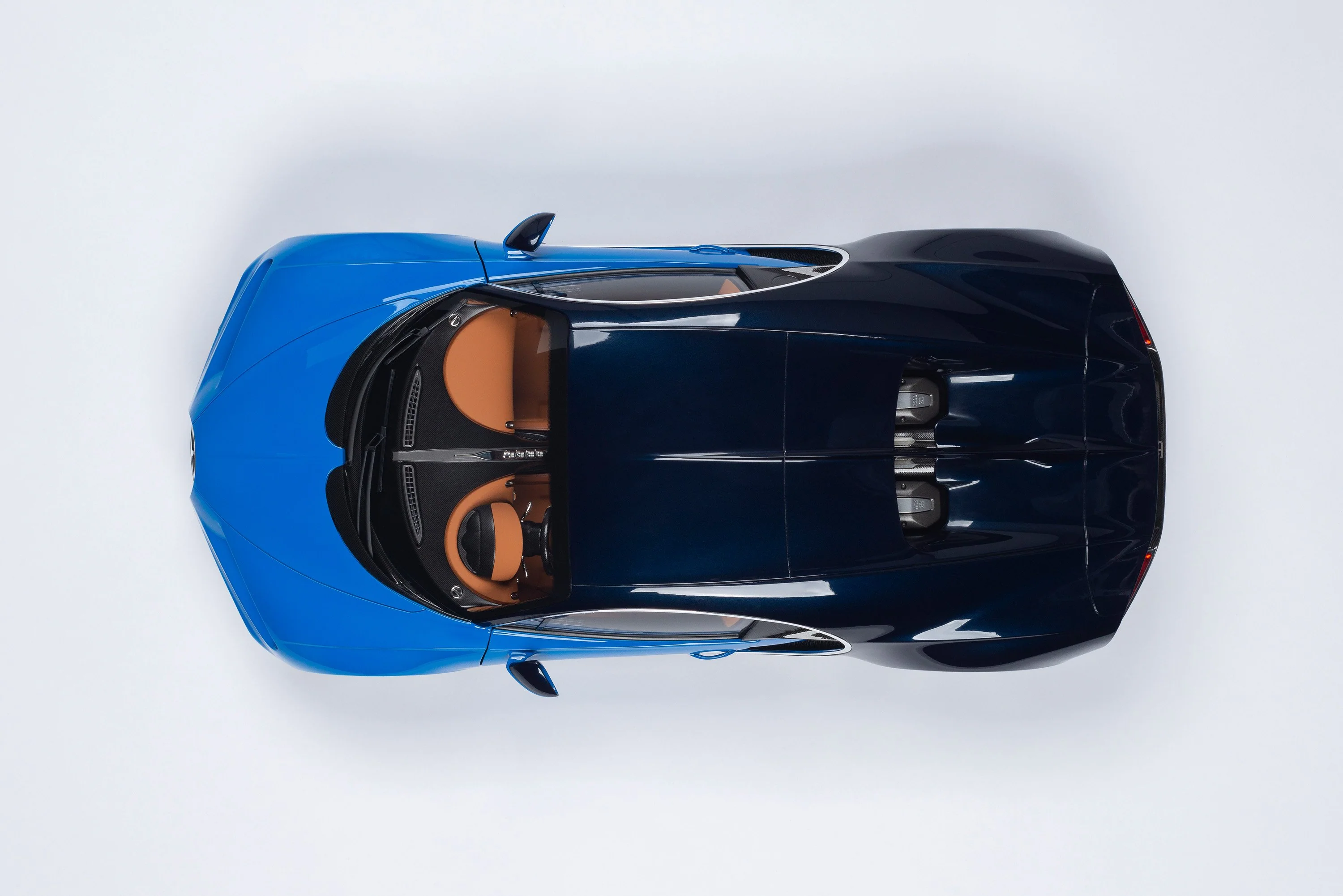 BUGATTI Chiron (2016) - Image 7