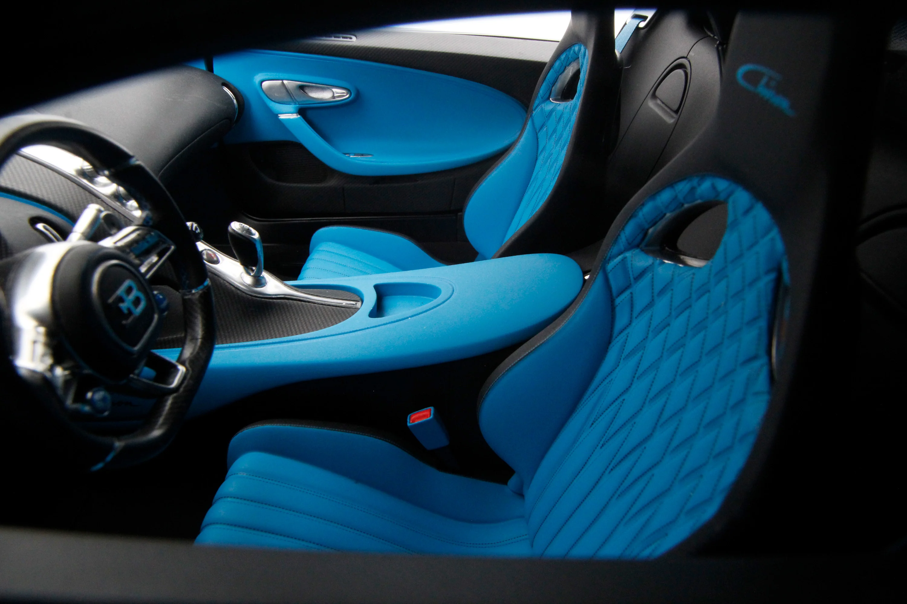 BUGATTI Chiron - Tailor Made - Image 16