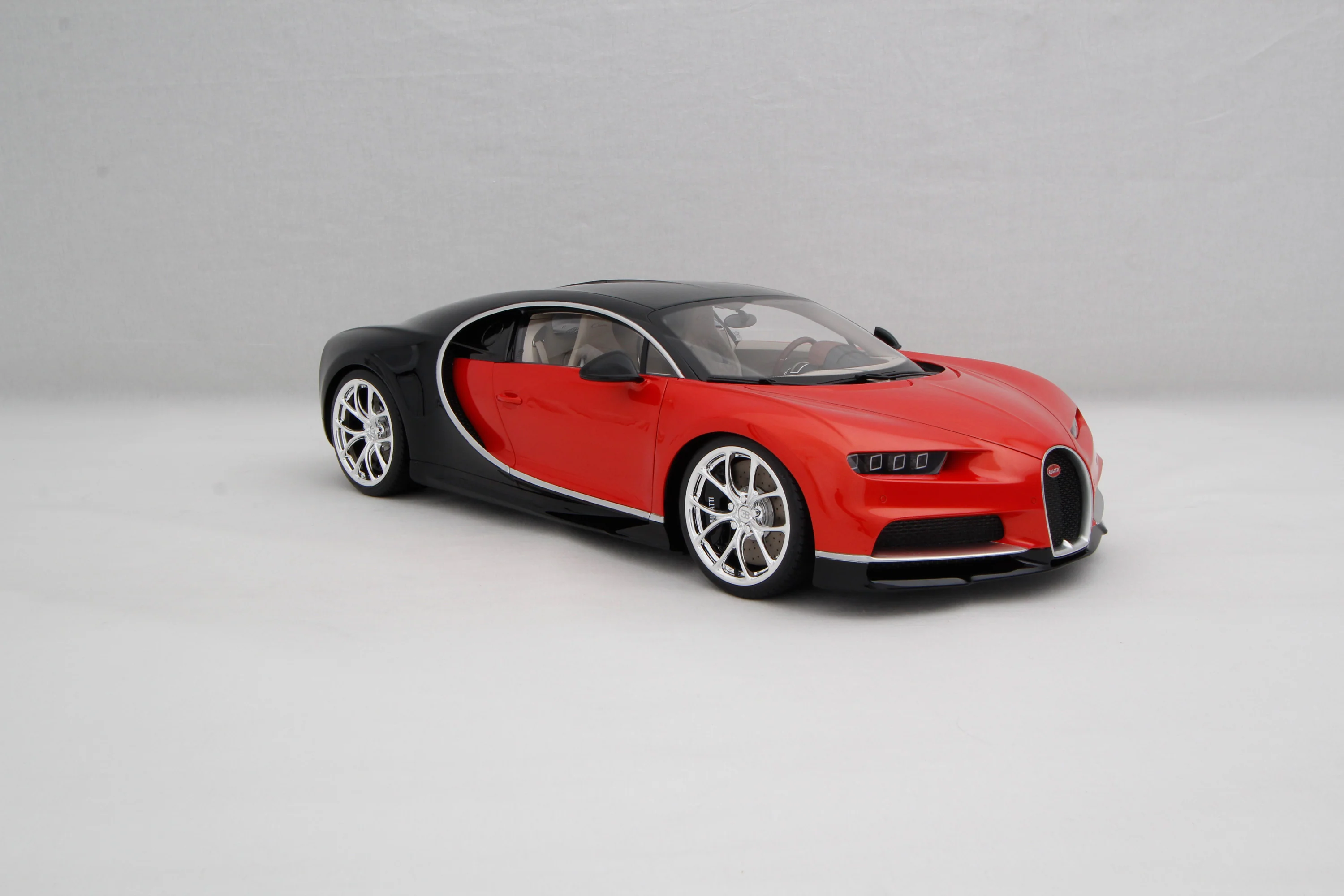 BUGATTI Chiron - Tailor Made - Image 17