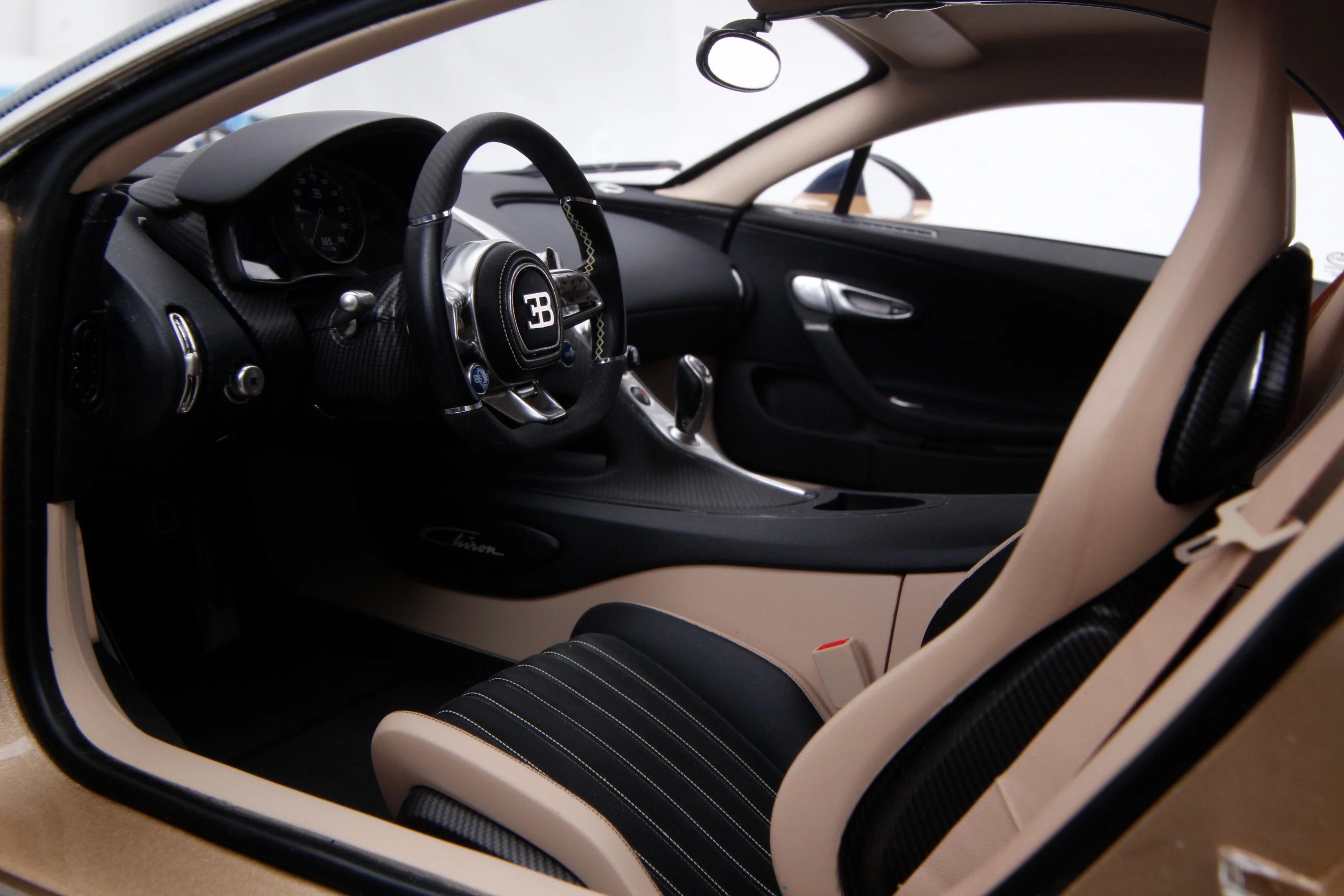 BUGATTI Chiron - Tailor Made - Image 20
