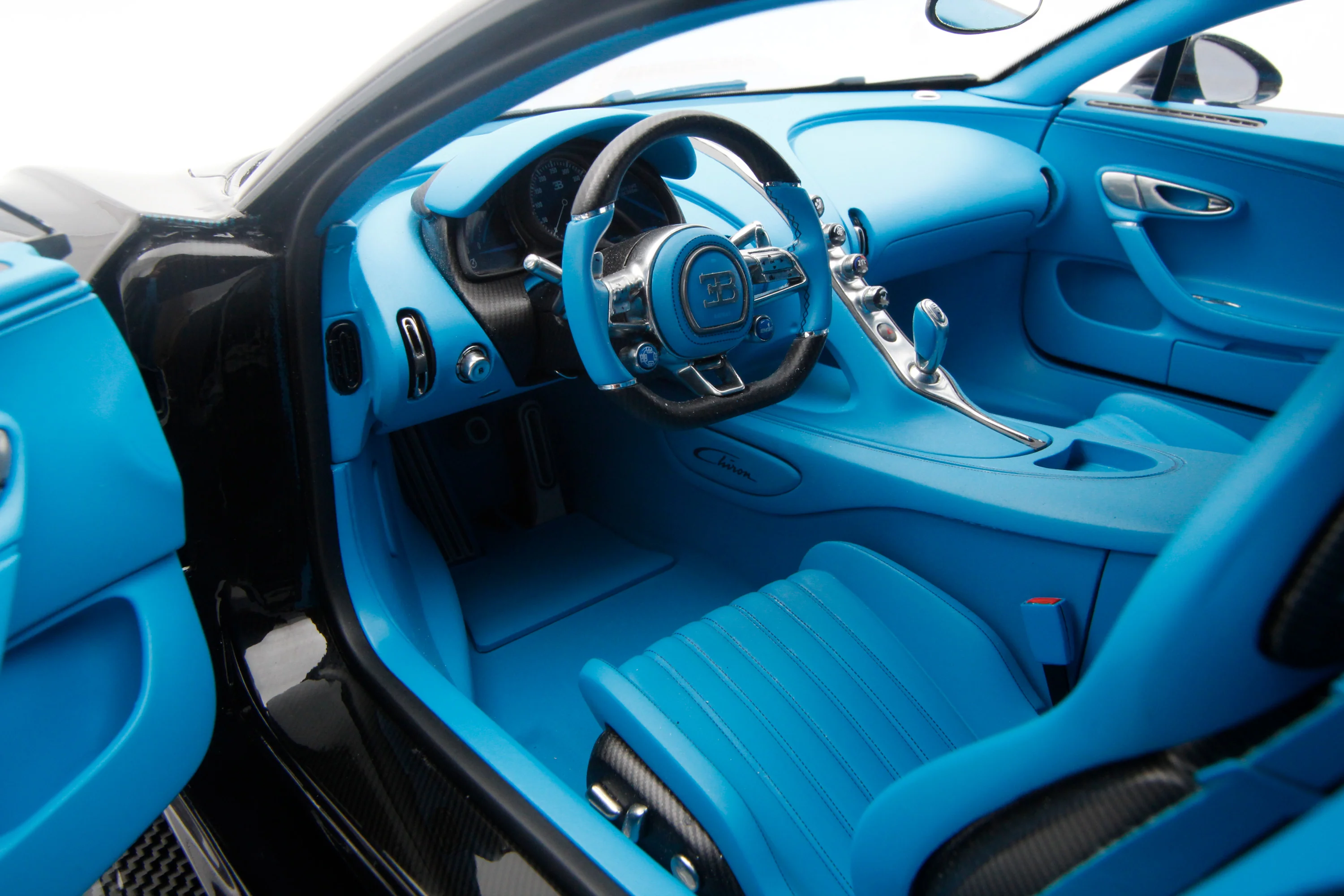 BUGATTI Chiron - Tailor Made - Image 22