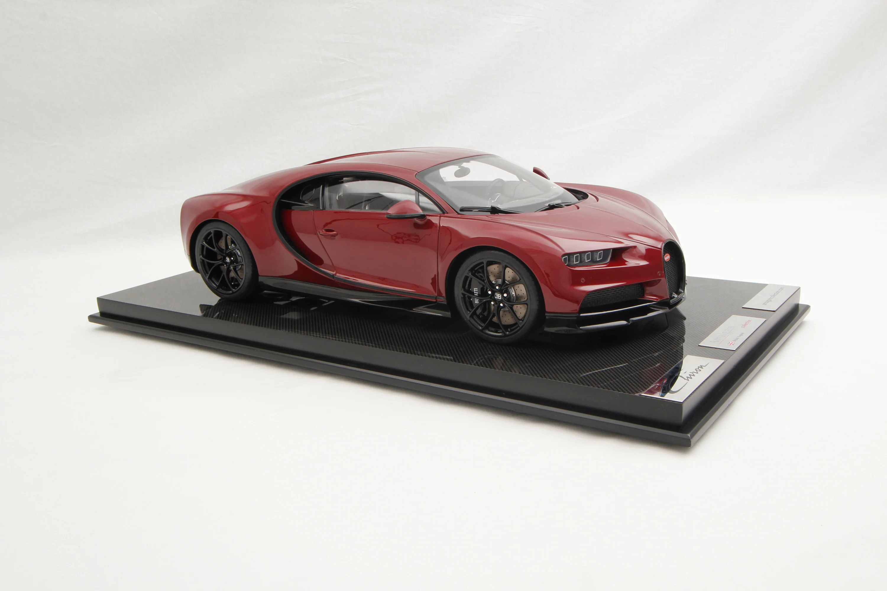 BUGATTI Chiron - Tailor Made - Image 23