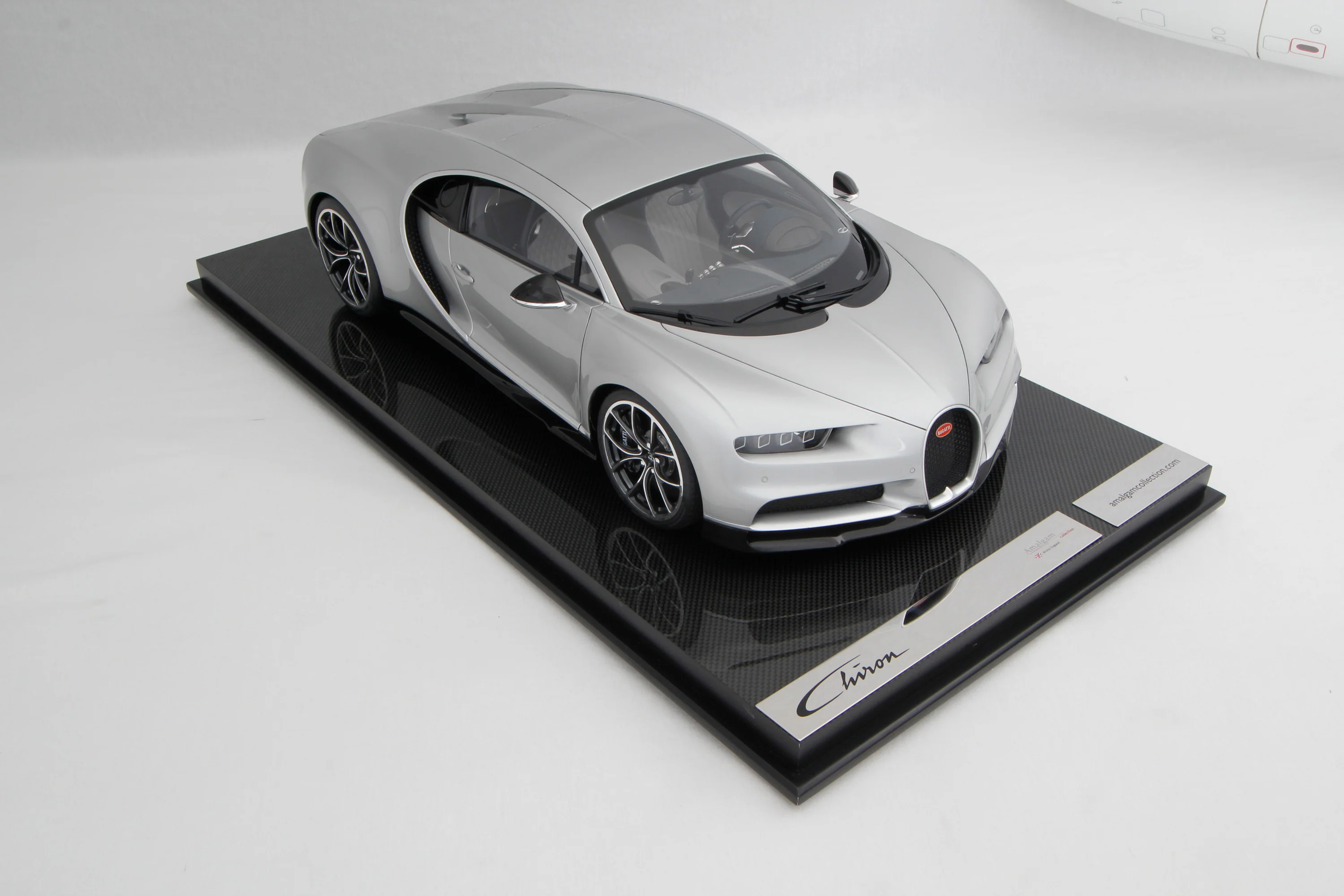 BUGATTI Chiron - Tailor Made - Image 7