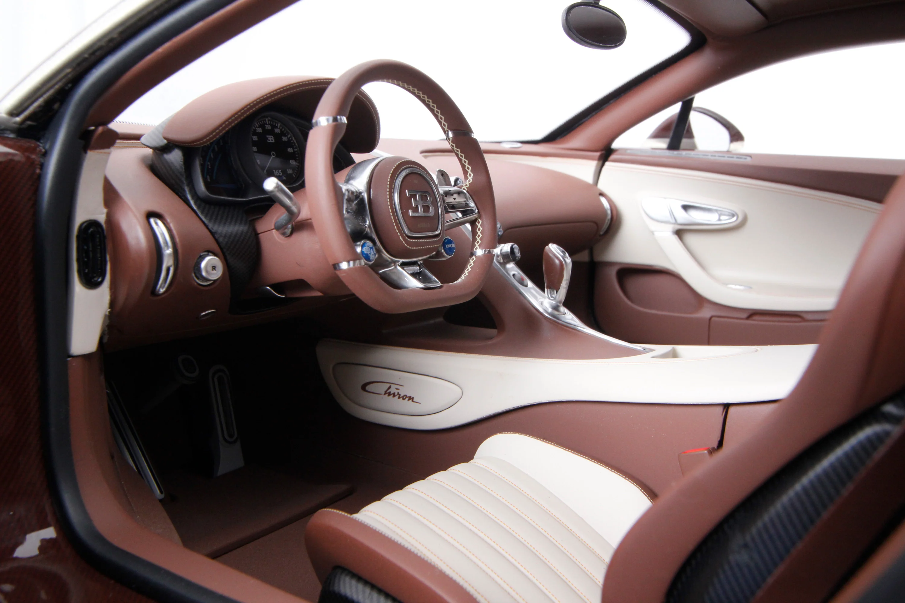 BUGATTI Chiron - Tailor Made - Image 9
