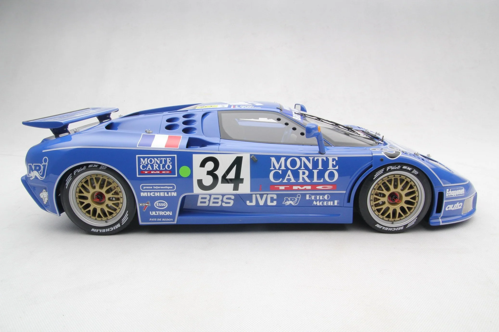 BUGATTI EB110 LM - 1994 Le Mans - Image 3