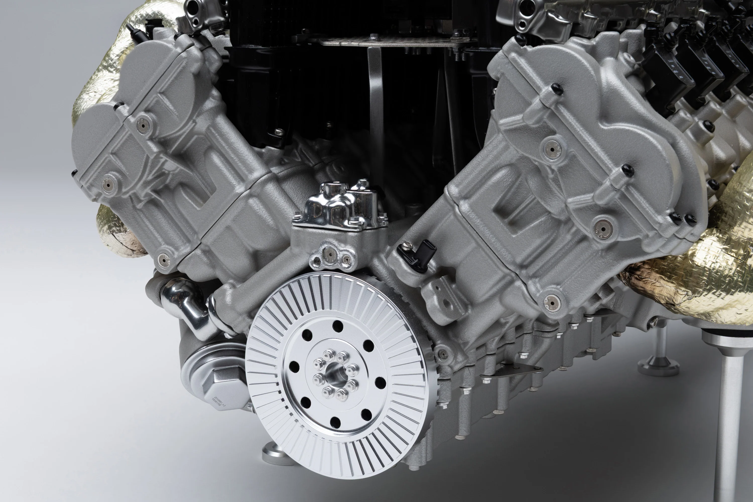 BUGATTI Tourbillon V16 Engine and Gearbox (2026) - Image 11