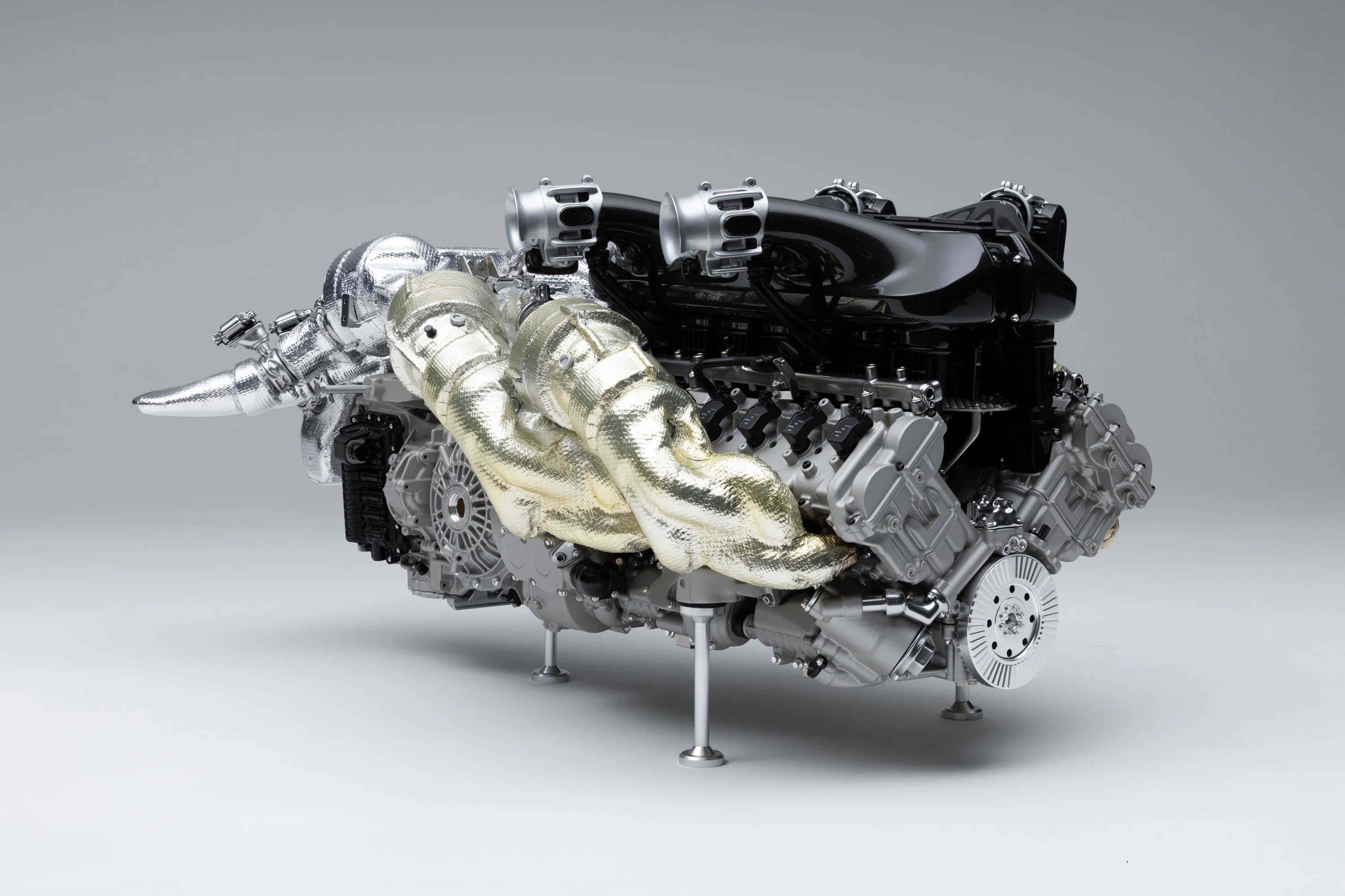 BUGATTI Tourbillon V16 Engine and Gearbox (2026) - Image 14