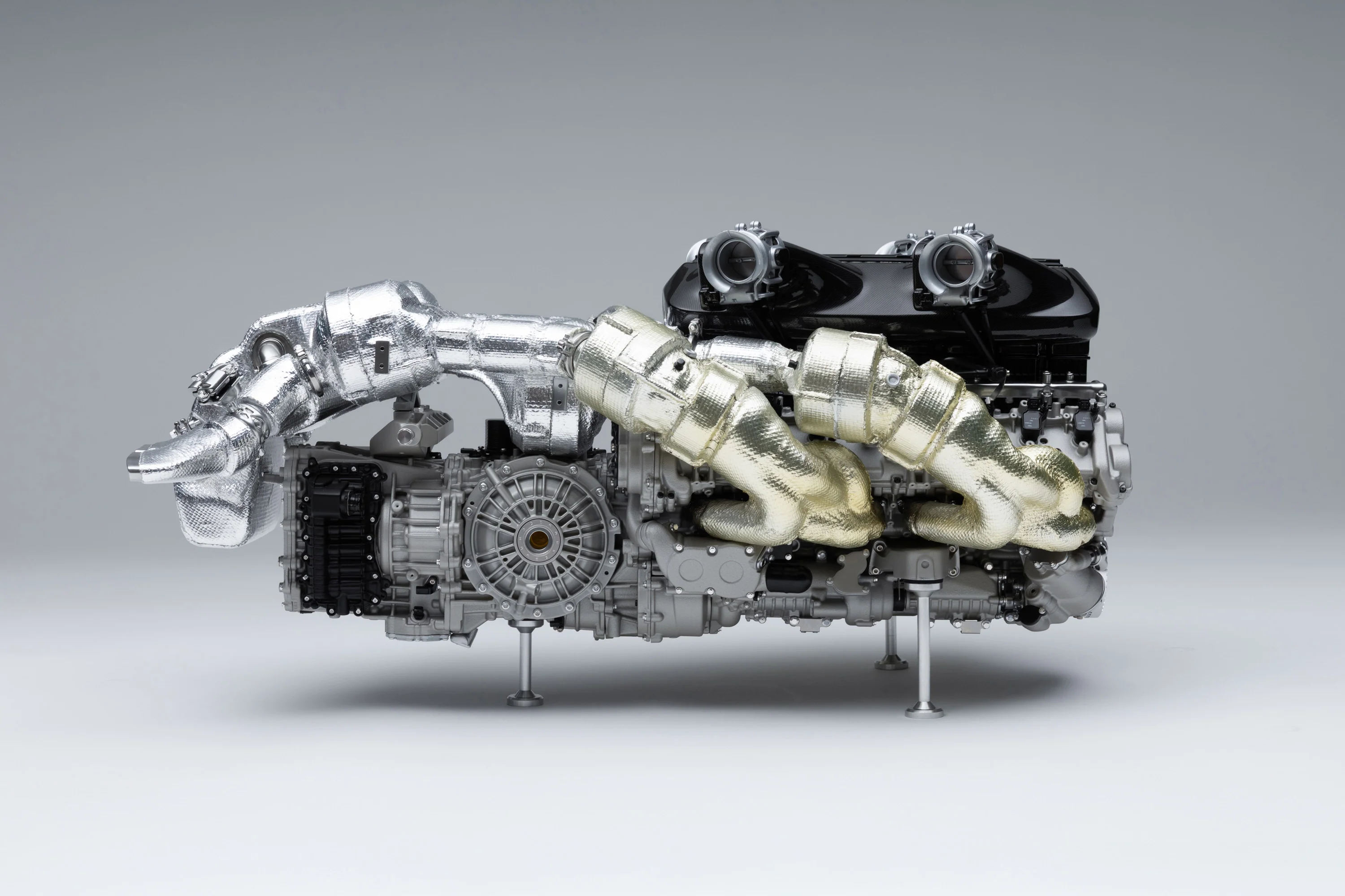 BUGATTI Tourbillon V16 Engine and Gearbox (2026) - Image 16