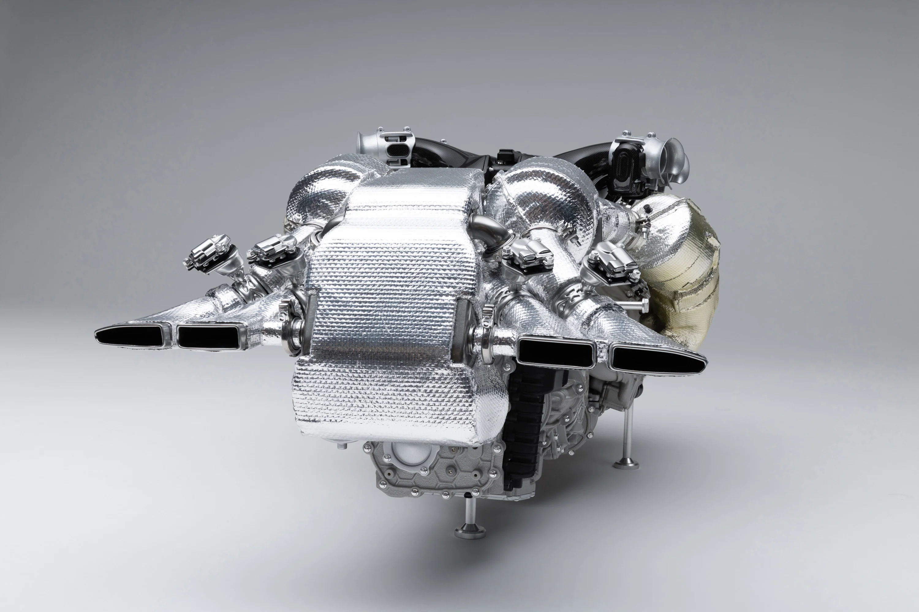 BUGATTI Tourbillon V16 Engine and Gearbox (2026) - Image 20