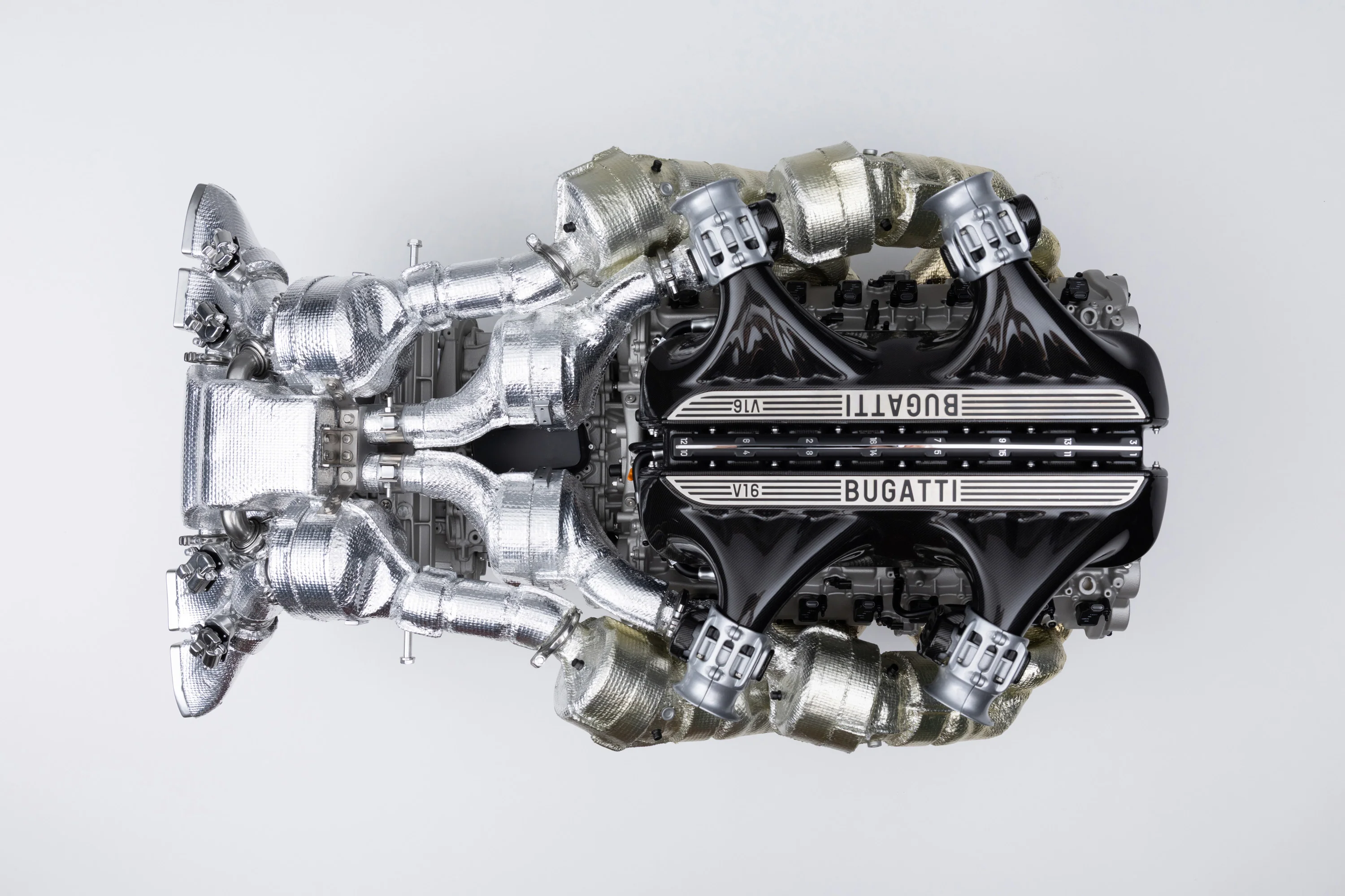 BUGATTI Tourbillon V16 Engine and Gearbox (2026) - Image 22