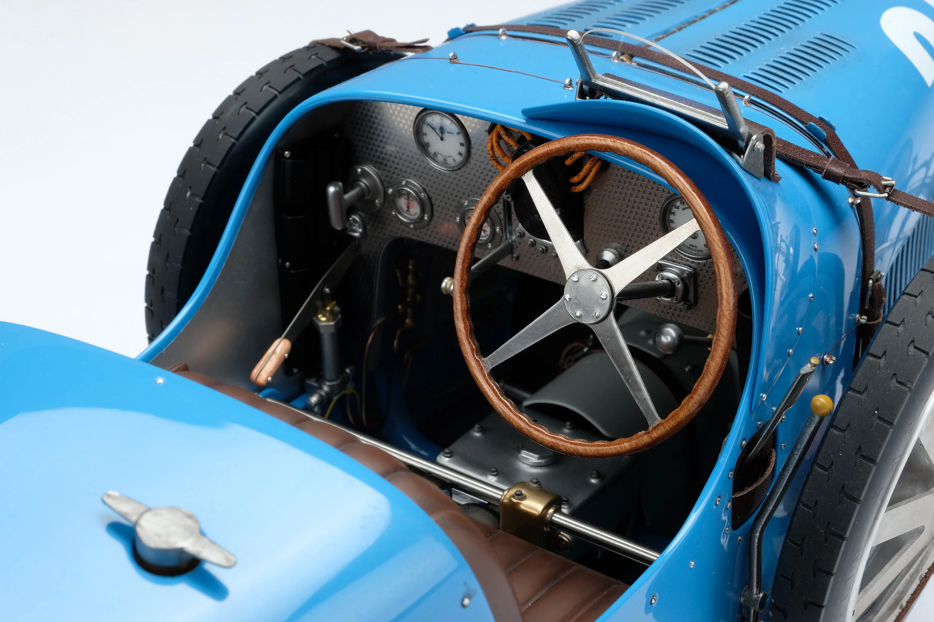 BUGATTI  Type 35T - 1926 Targa Florio Winner - Patinated - Image 8