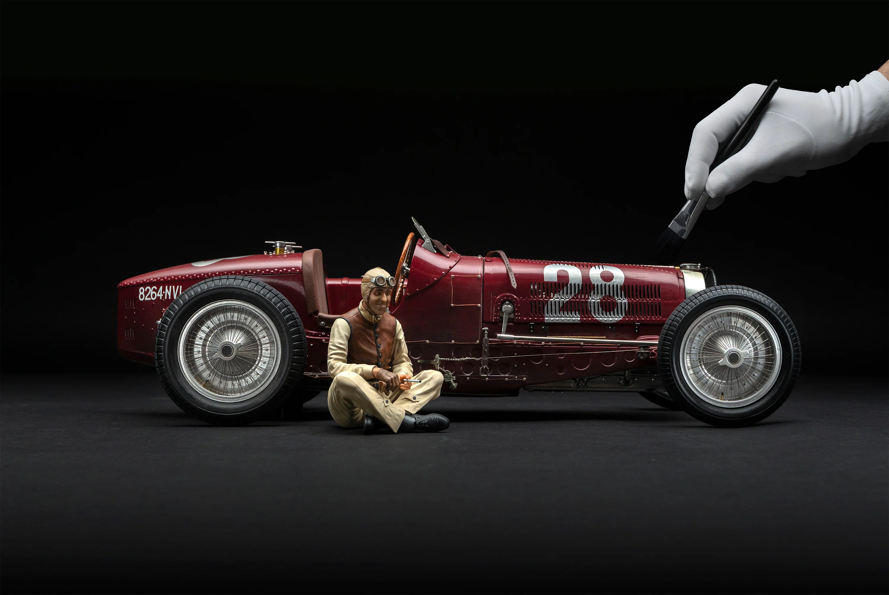 BUGATTI Type 59 - 1934 Monaco Grand Prix - Tazio Nuvolari Figure Edition - Image 3