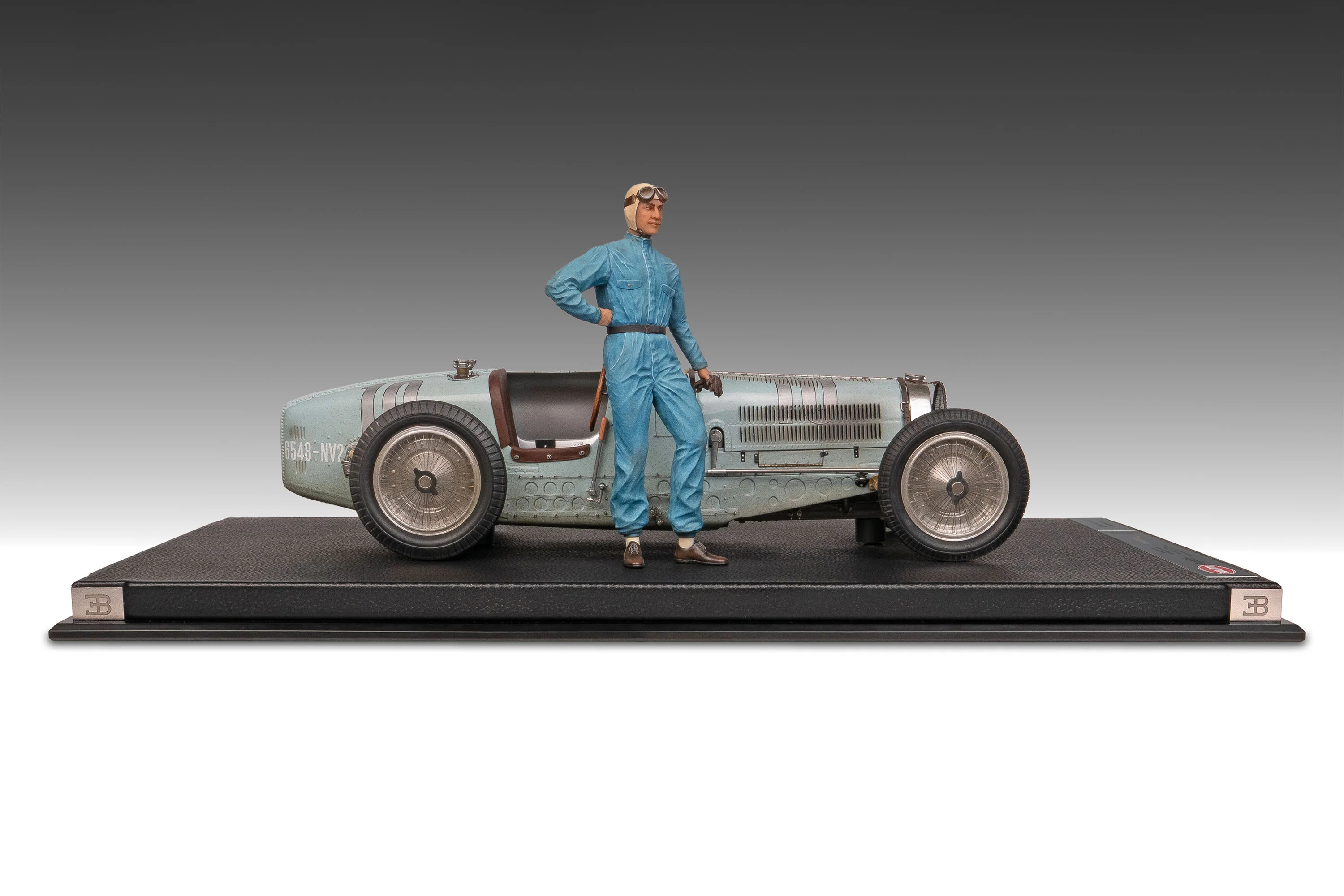 BUGATTI Type 59 - 1935 Belgian Grand Prix - Jean-Pierre Wimille Figure Edition - Image 16
