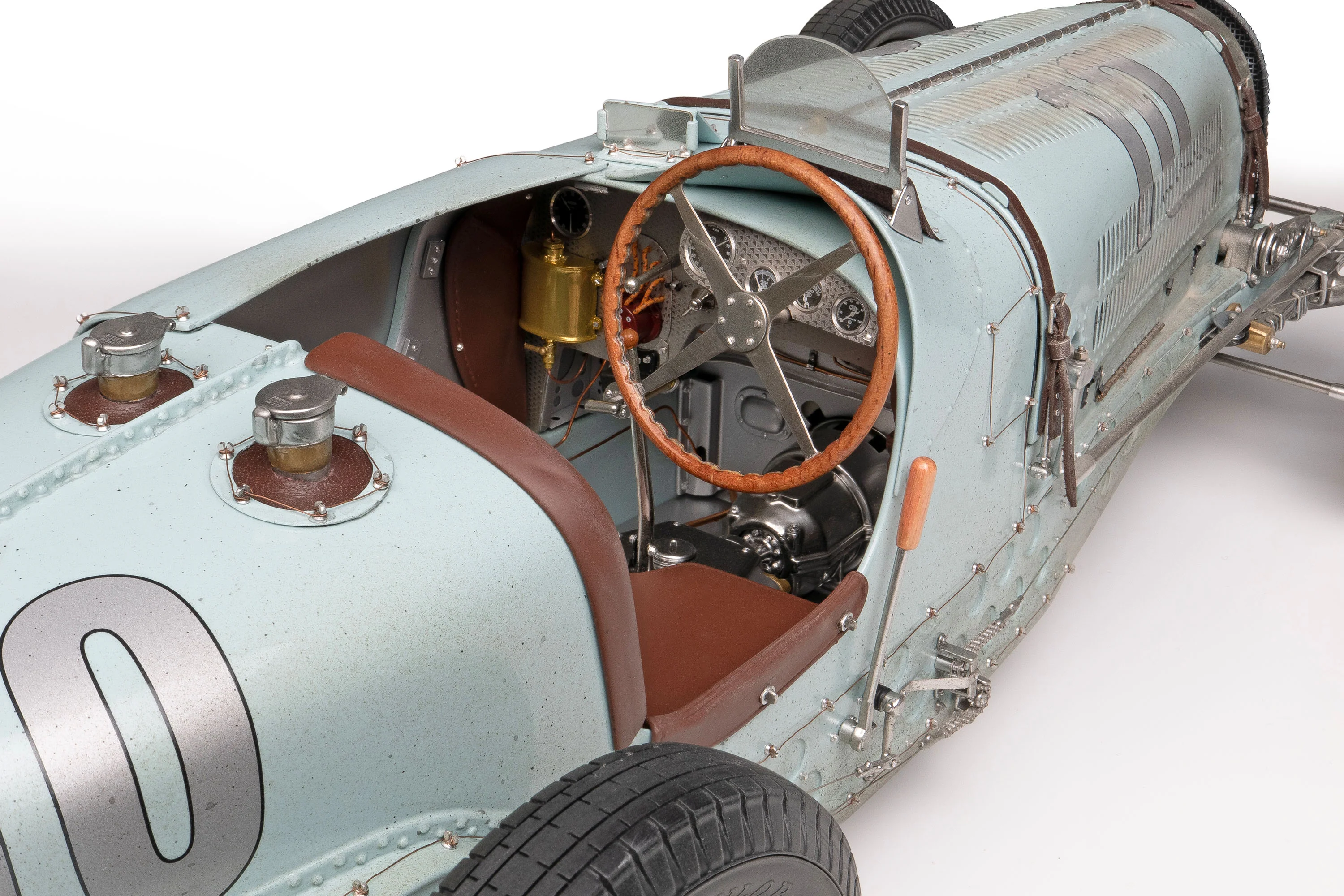 BUGATTI Type 59 - 1935 Belgian Grand Prix - Jean-Pierre Wimille Figure Edition - Image 8
