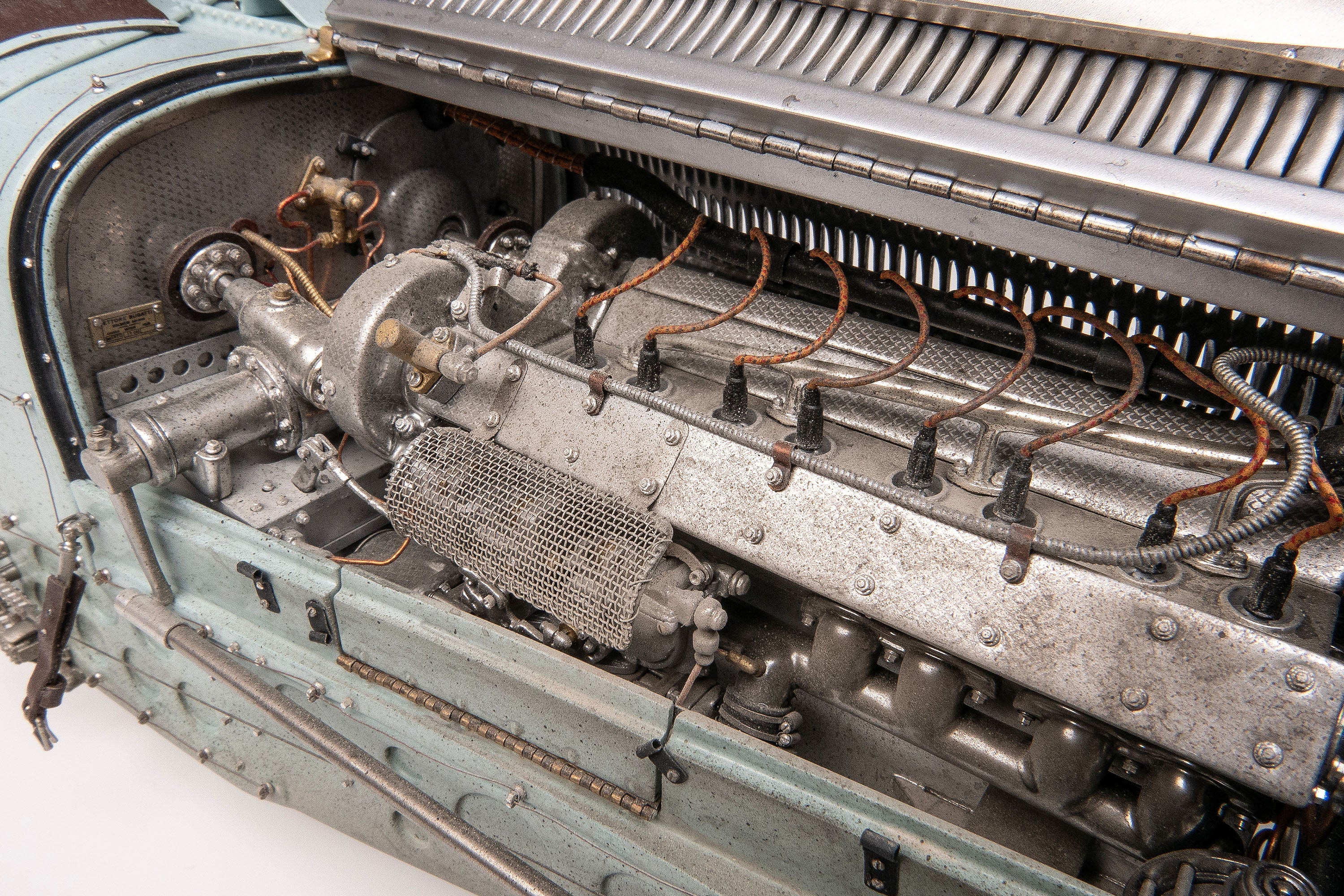BUGATTI Type 59 - 1935 Belgian Grand Prix - Jean-Pierre Wimille Figure Edition - Image 9