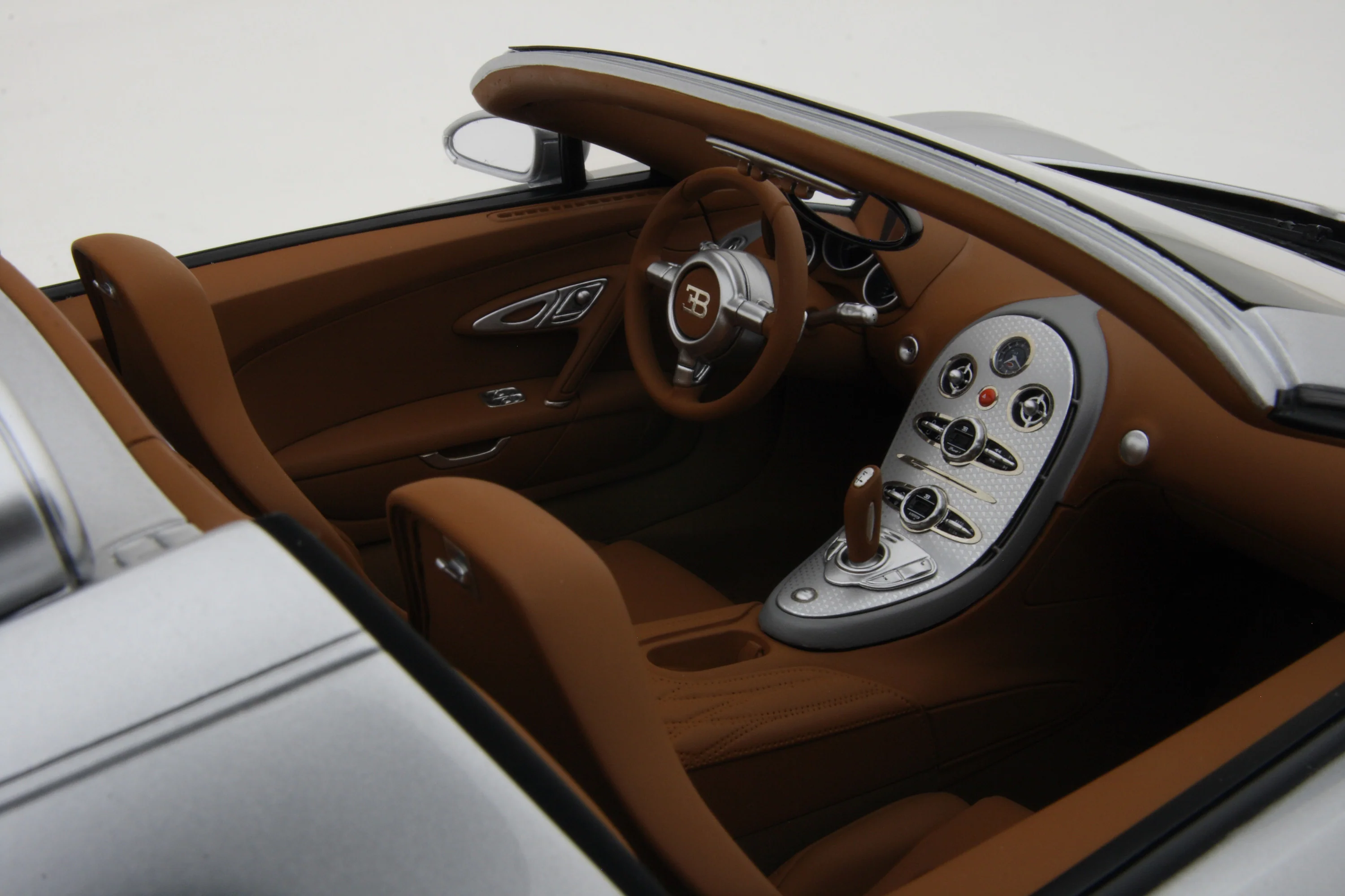 BUGATTI Veyron - Tailor Made - Image 10