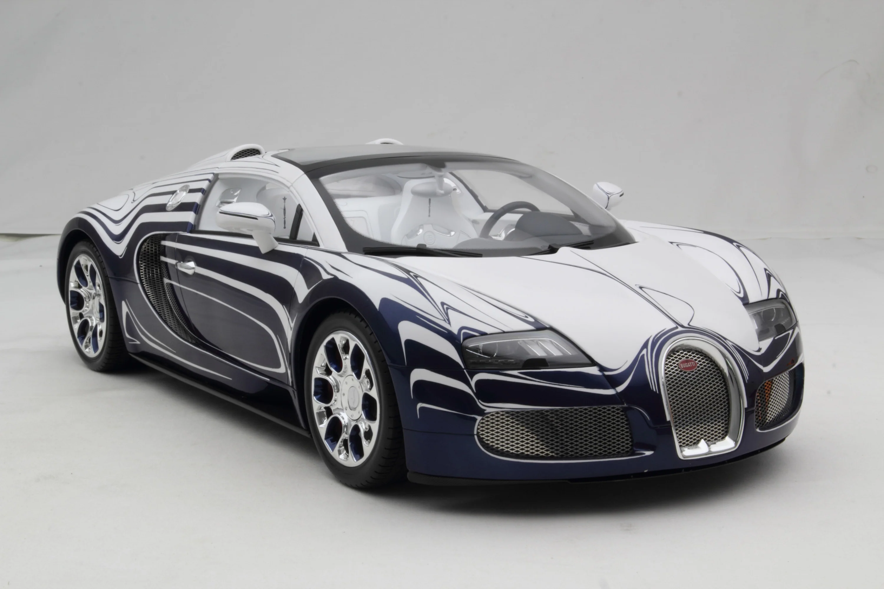 BUGATTI Veyron - Tailor Made - Image 22