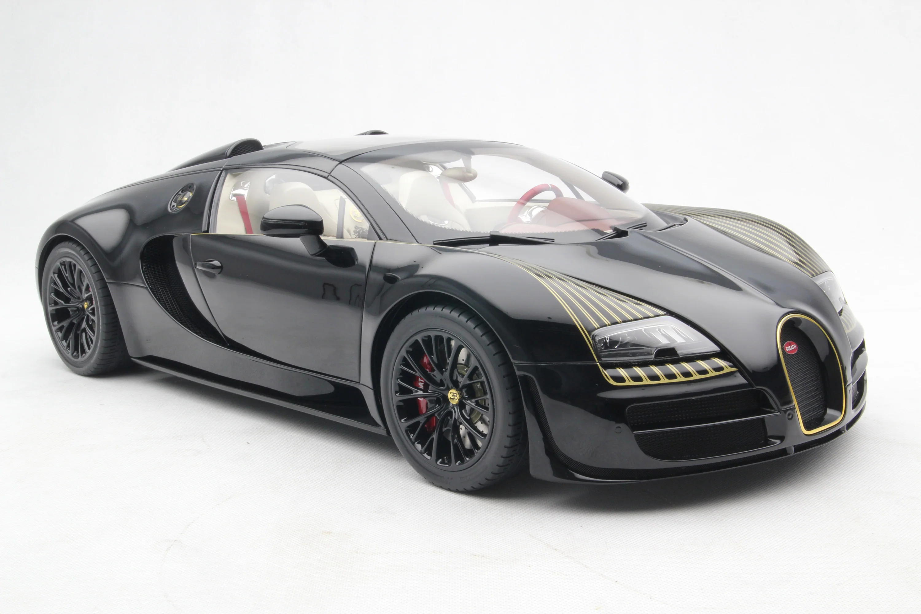 BUGATTI Veyron - Tailor Made - Image 43