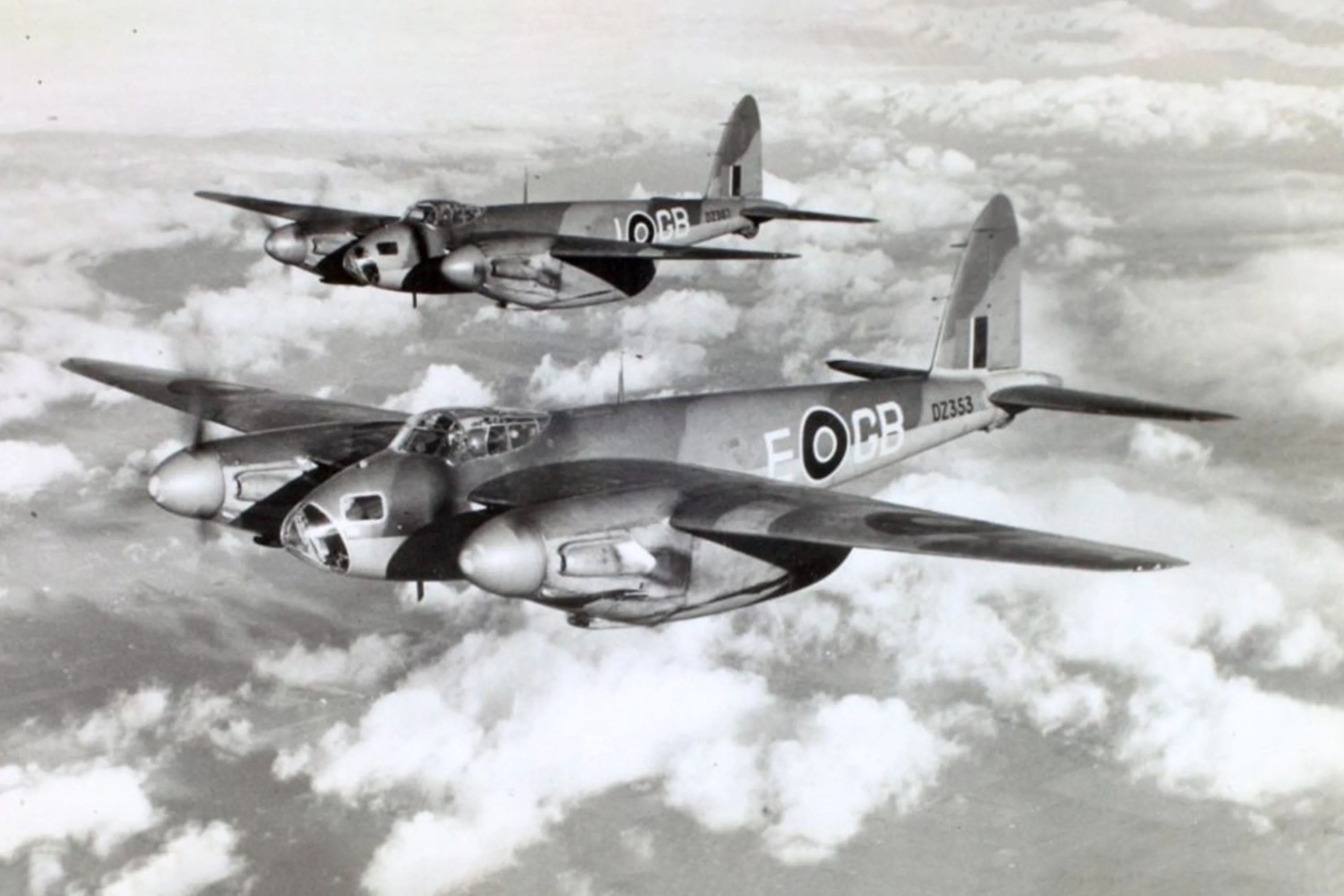 DH.98 Mosquito - FB.VI HX922 - Image 32