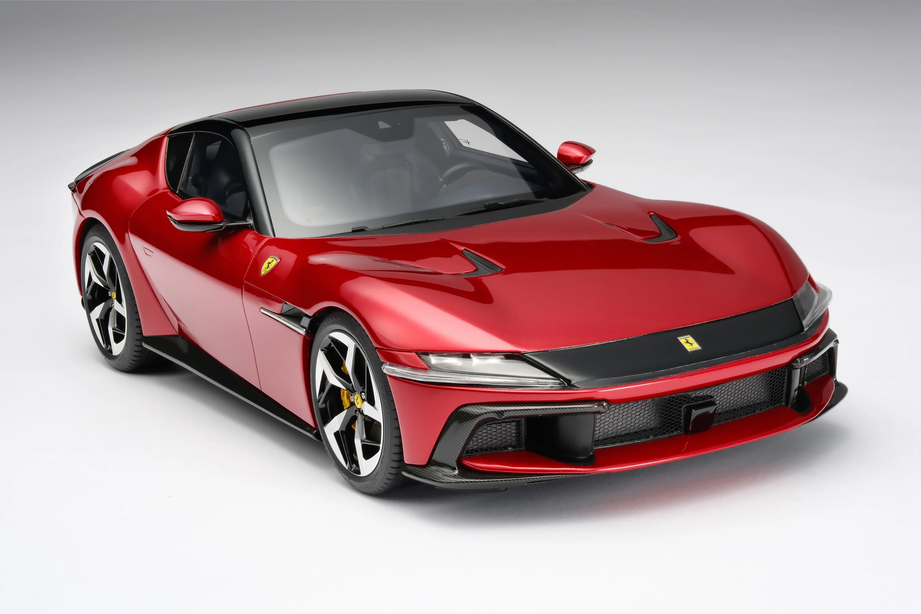 Ferrari 12Cilindri (2024) - Image 5