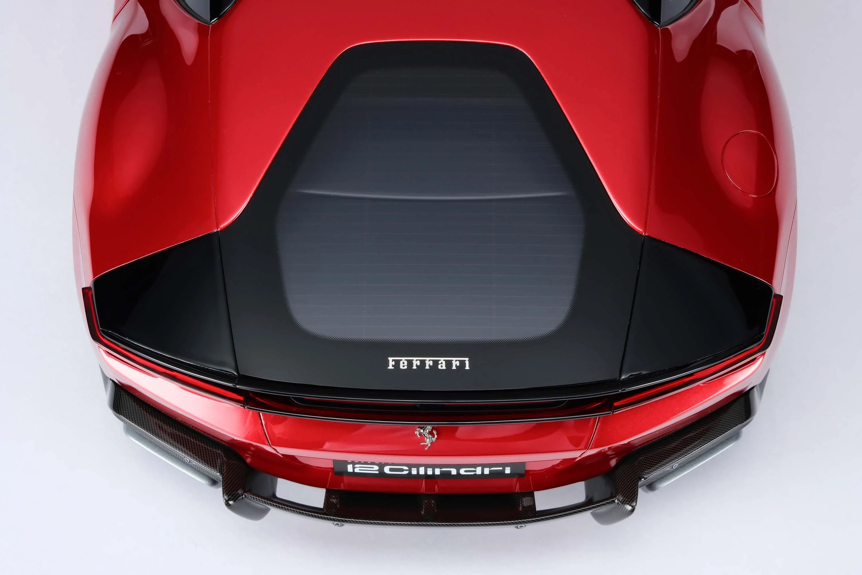 Ferrari 12Cilindri (2024) - Image 30