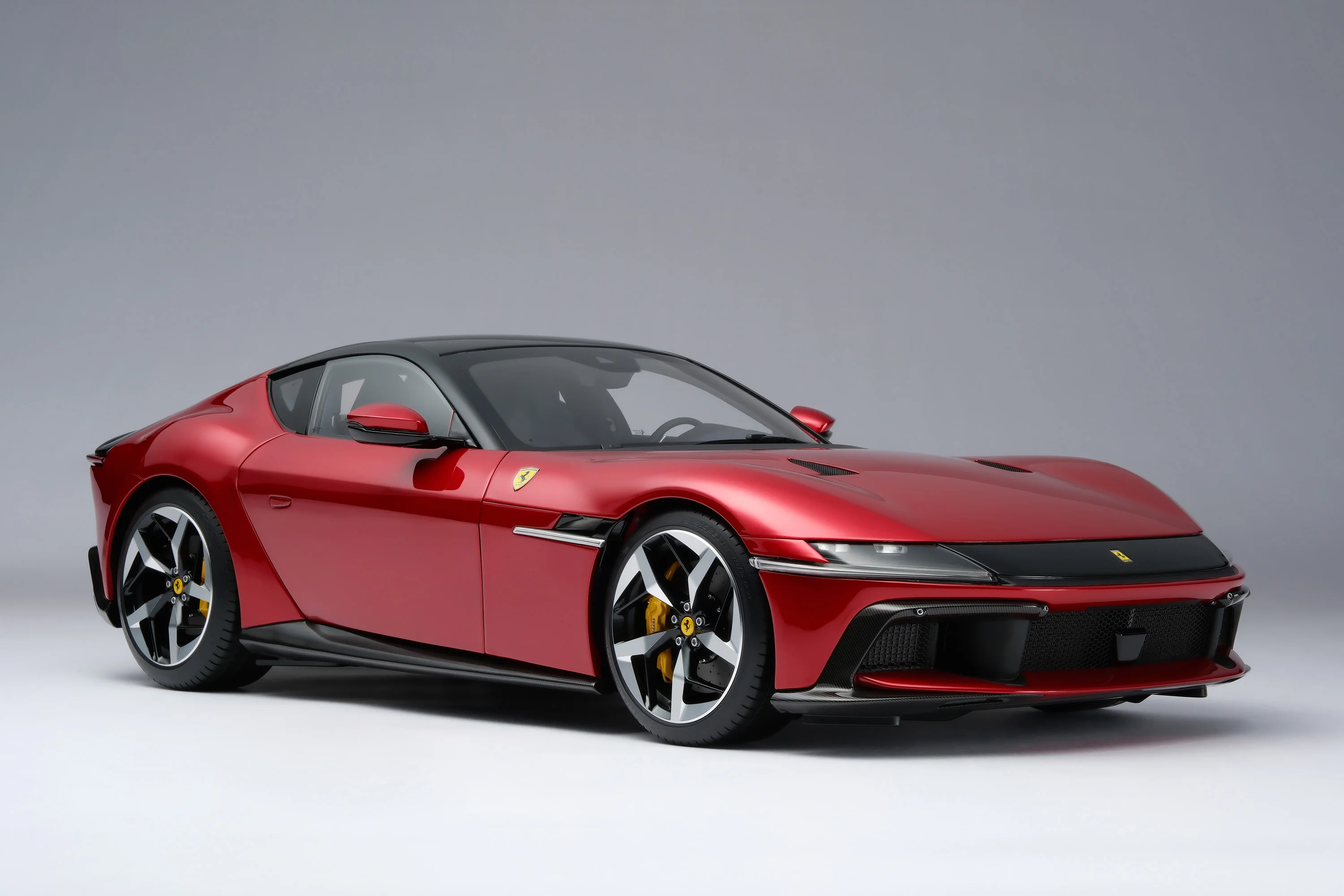 Ferrari 12Cilindri (2024) - Image 9