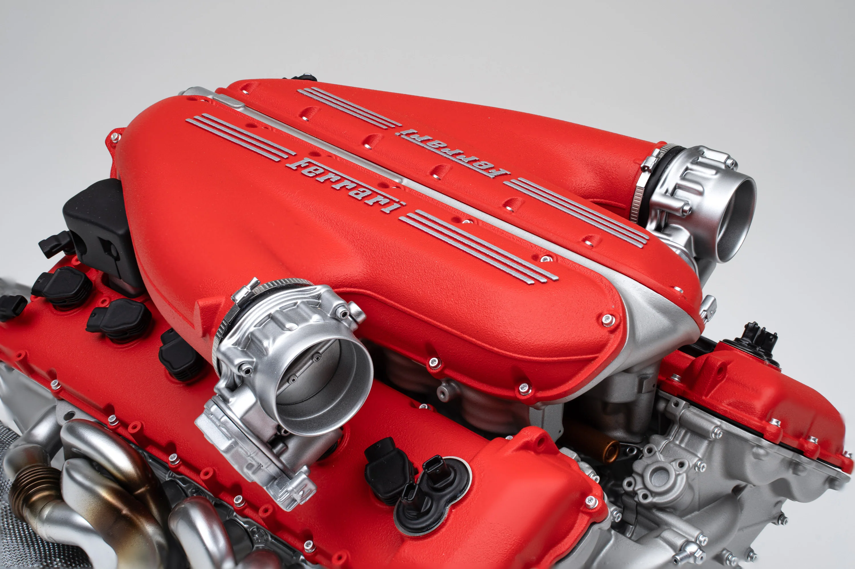 Ferrari 12Cilindri V12 F140HD Engine and Gearbox - Image 14