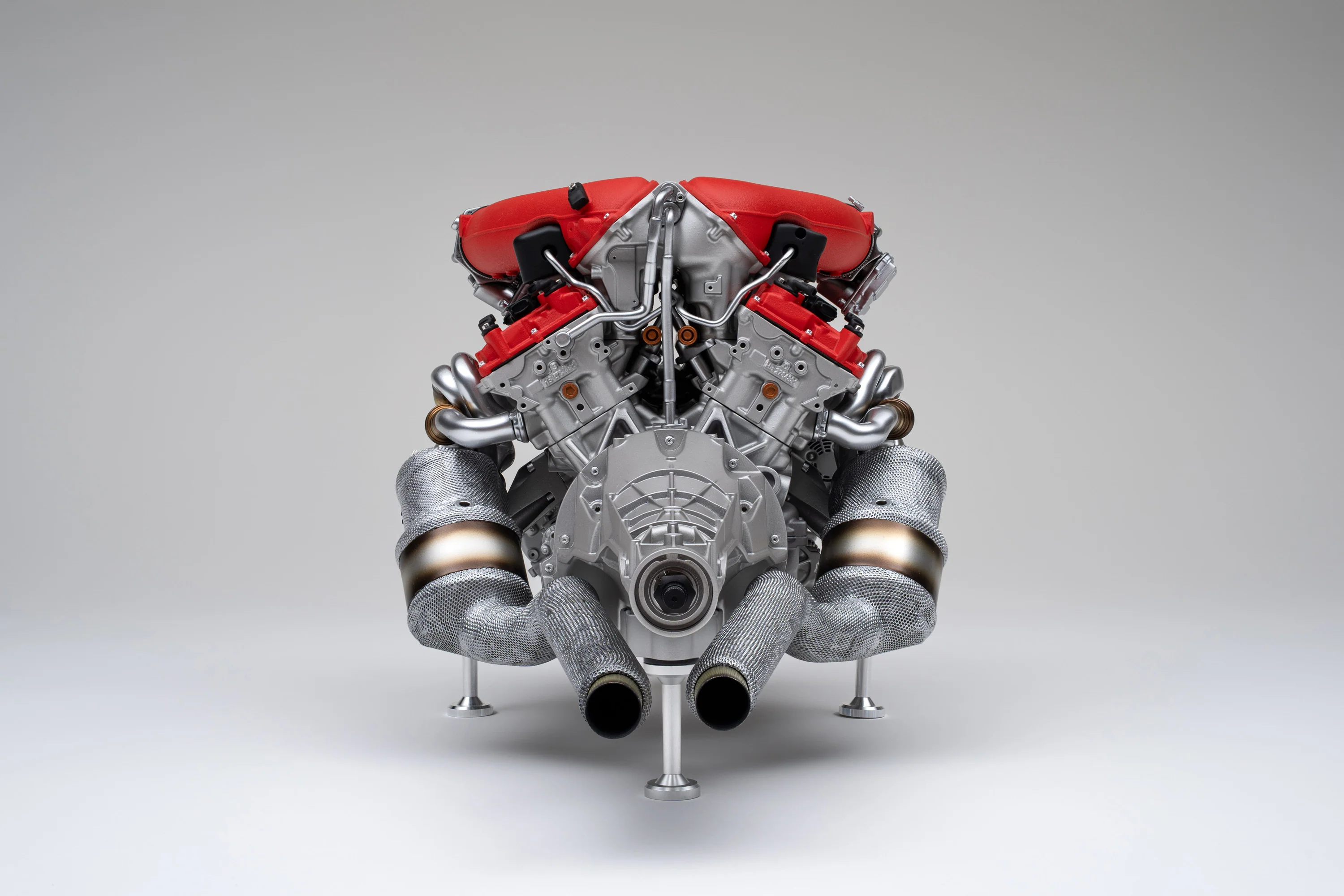 Ferrari 12Cilindri V12 F140HD Engine and Gearbox - Image 18